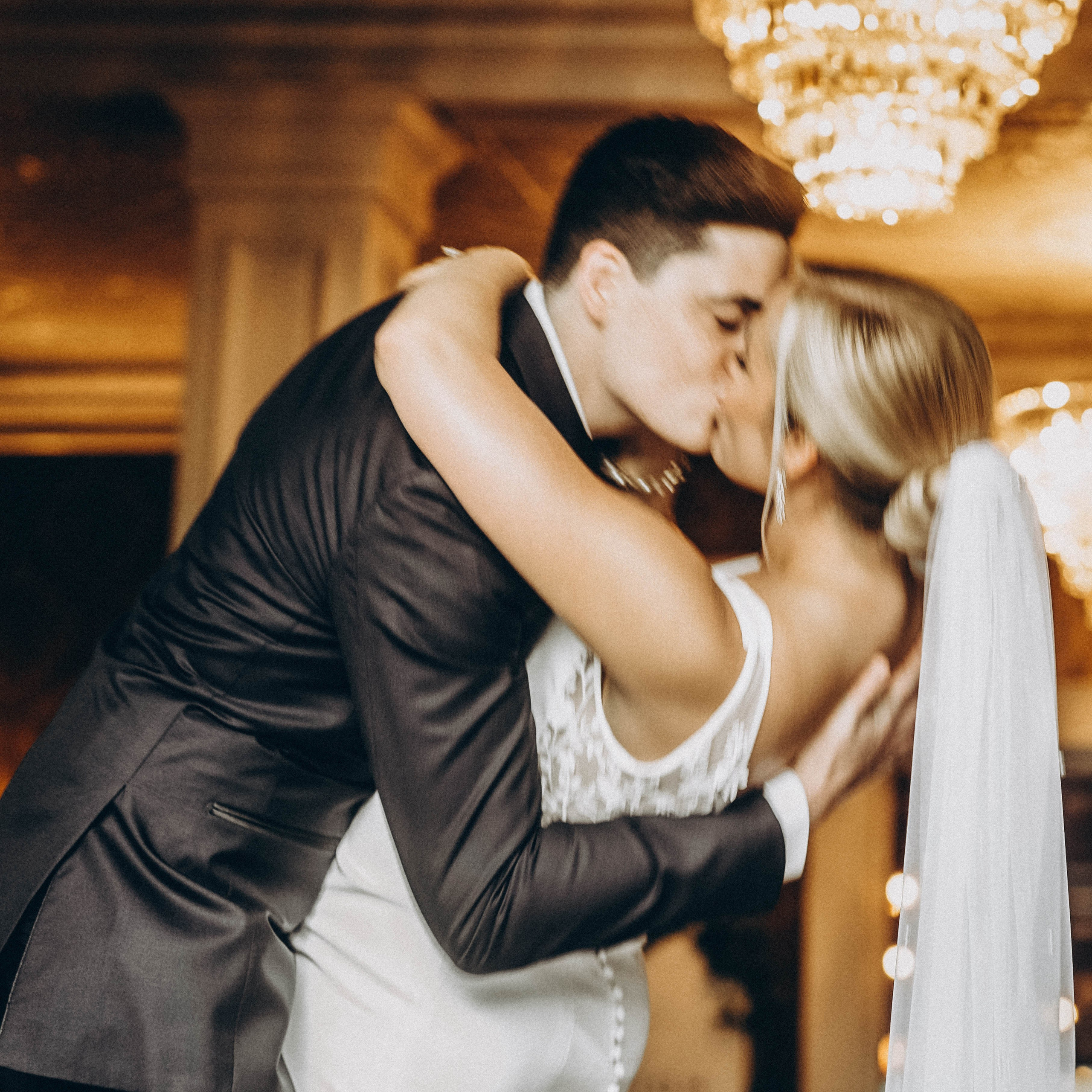 Wedding photography and Wedding Social Media Content in Upstate New York Gosocialwedding