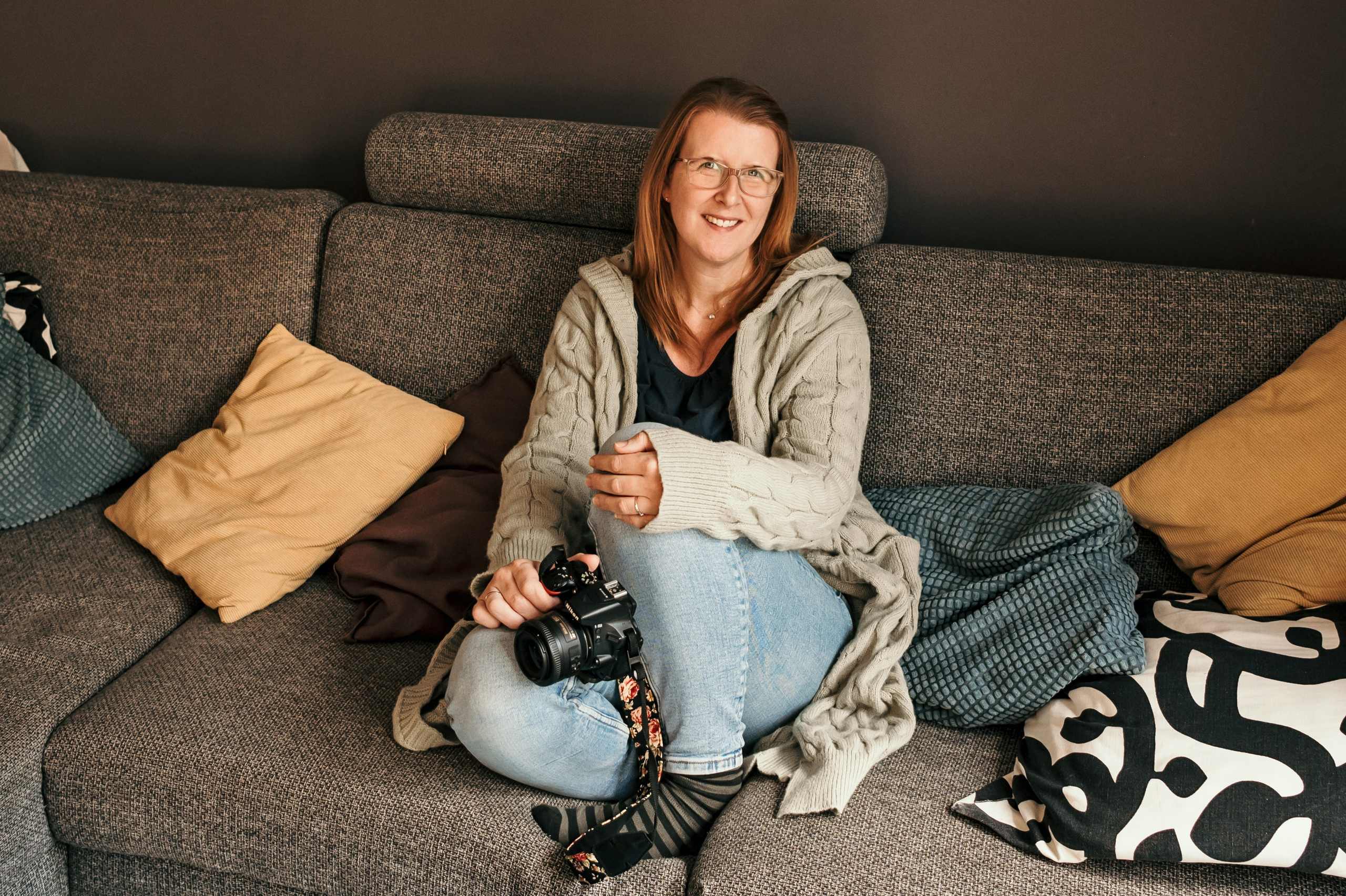 Contact. Maternity Newborn and Family photographer Hamburg Claire Hambley