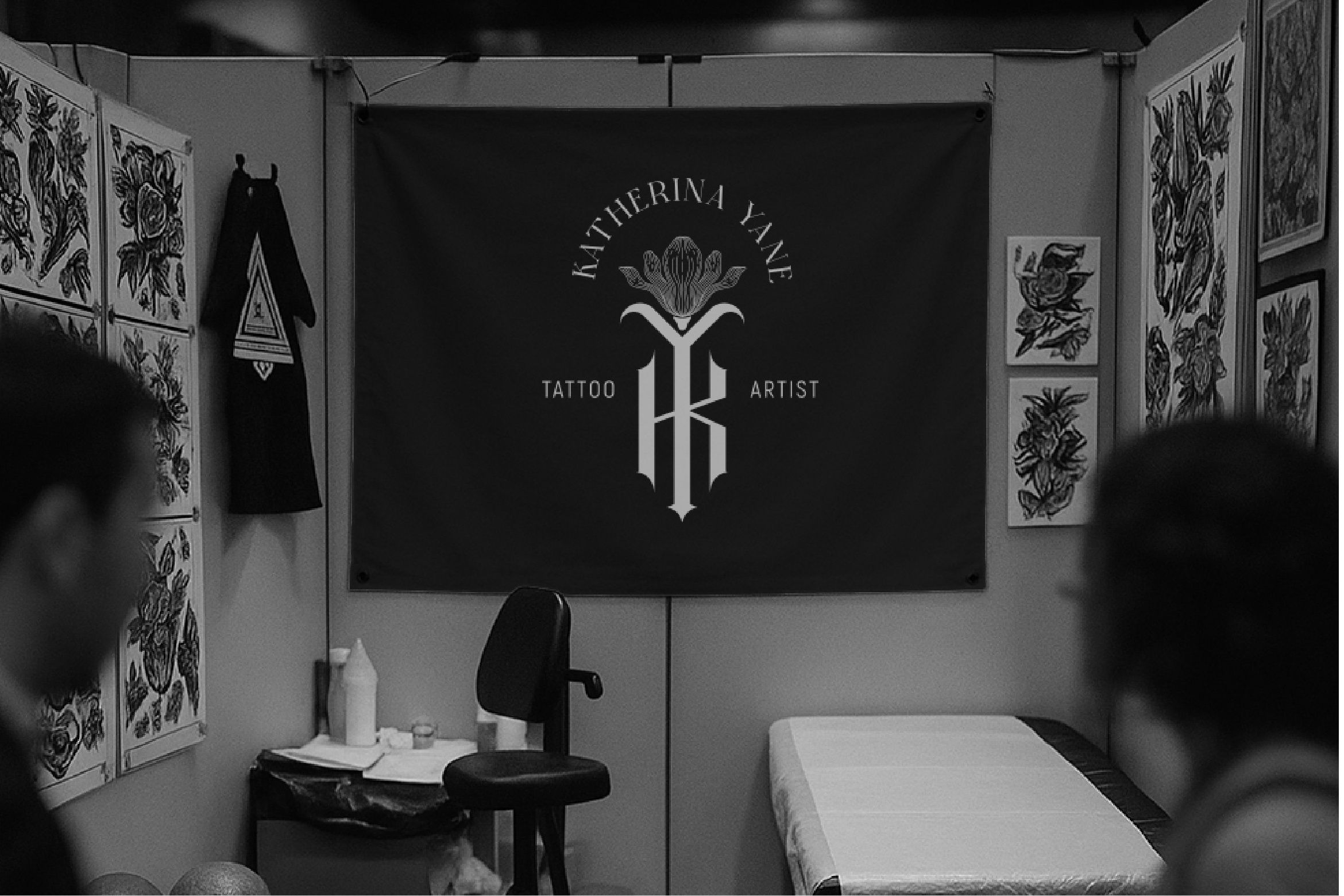 Branding. Helen Reveur | Illustrator & Brand Designer | Ready-Made & Custom Illustrations