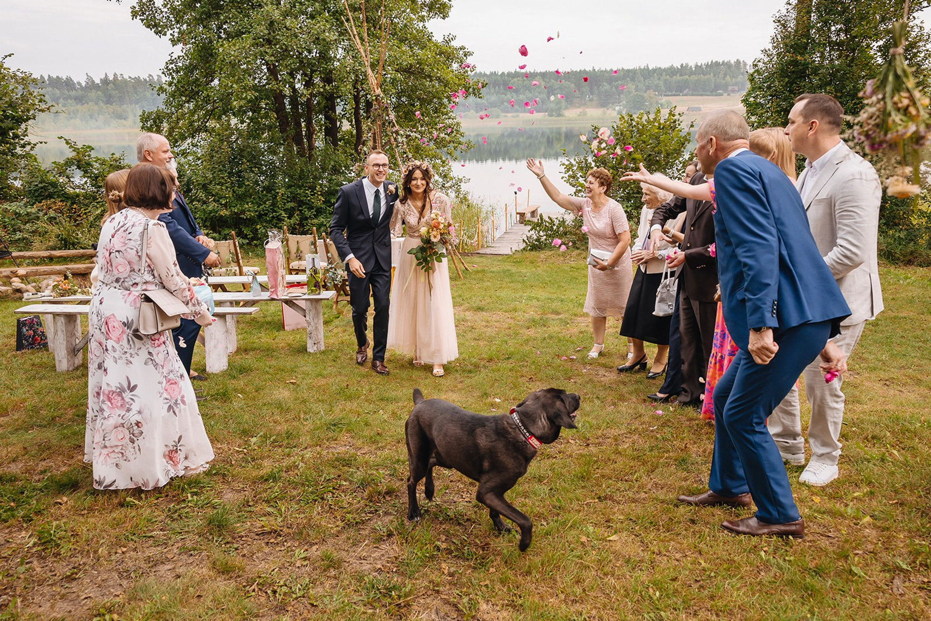 Pałac Mała Wieś — wyjątkowe wesele Magdy i Łukasza | Ślub kościelny w plenerze pod Warszawą. Wojciech Kaszlej Fotografia — fotograf ślubny Augustów. Suwałki, Białystok, Warszawa