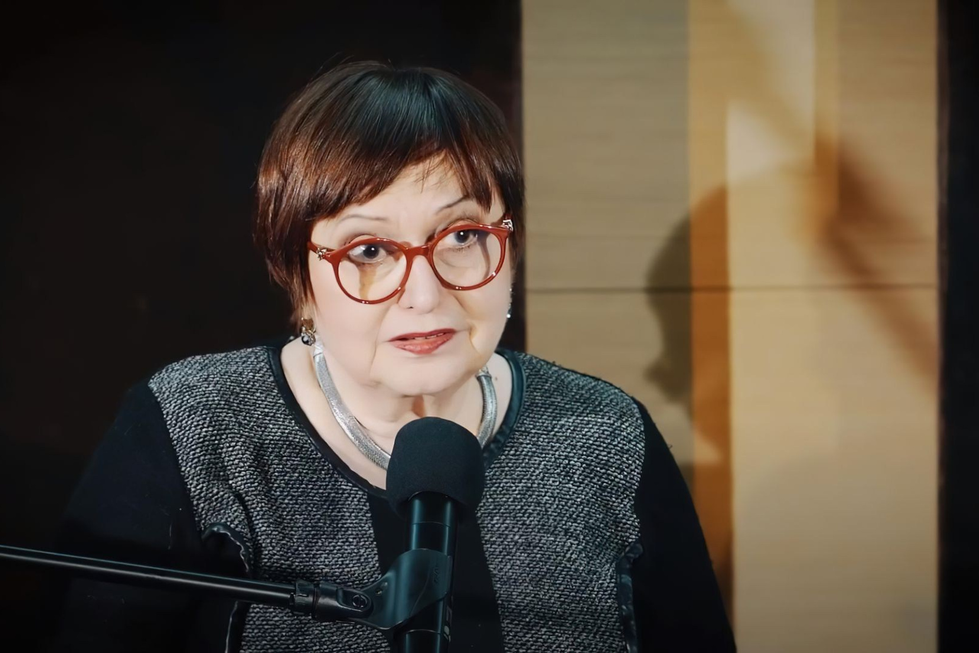 Salon Poezji K40 - Ewa Telega i Krystyna Tkacz - „Osiecka”