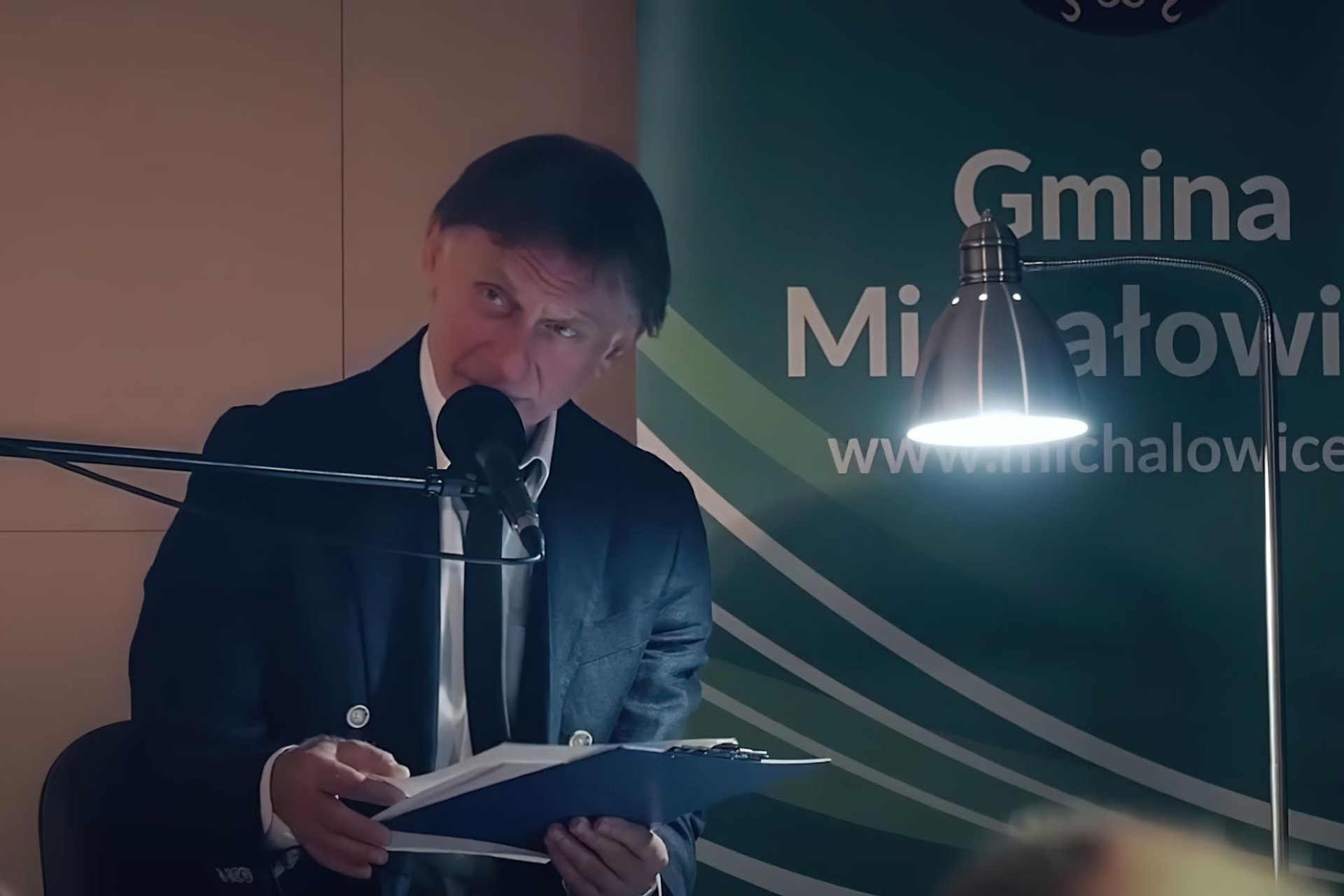 Salon Poezji K40 - Krzysztof Tyniec - „Obłok w spodniach” - Władimir Majakowski