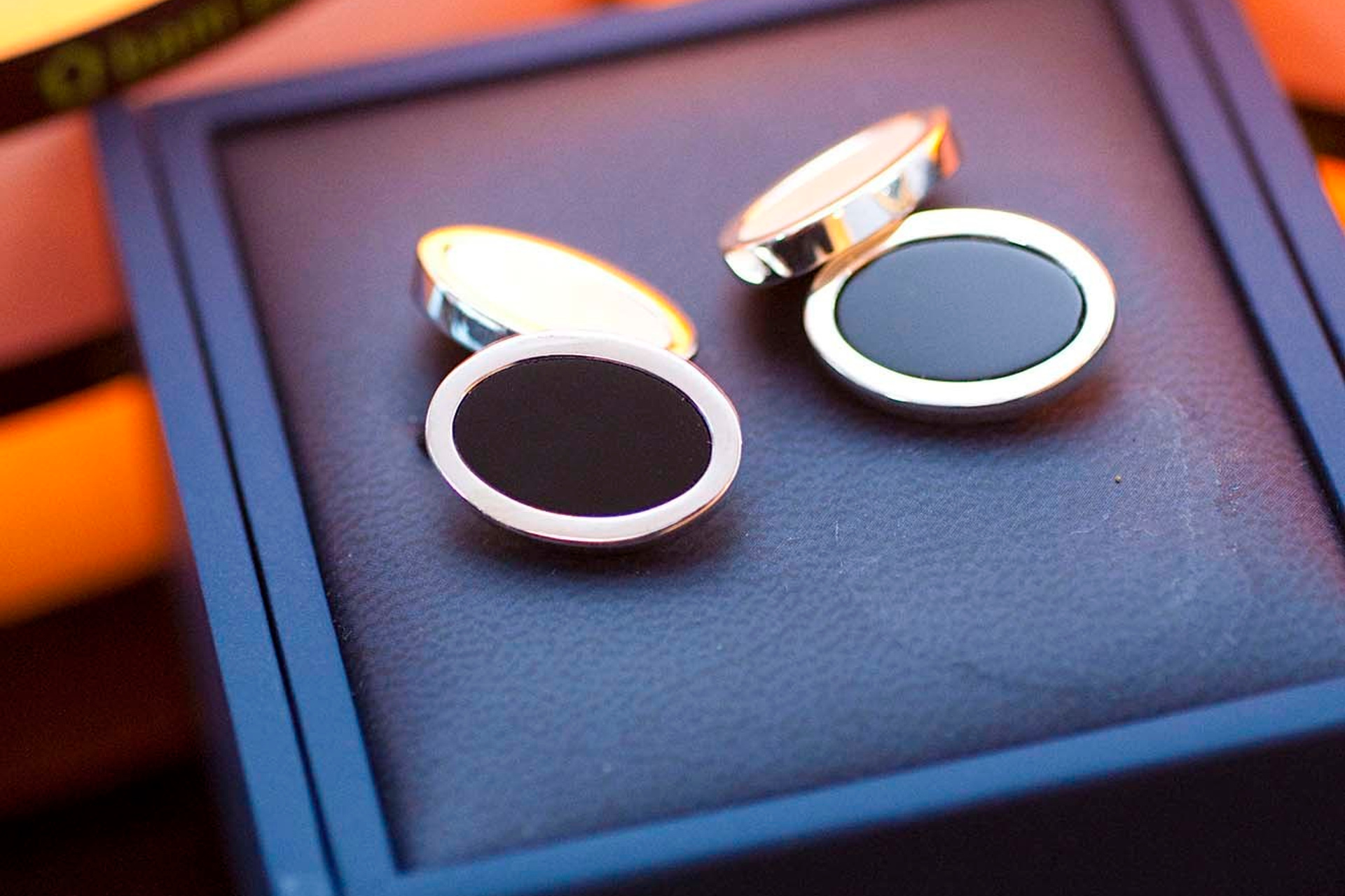 Wedding photographer The Waldorf Hilton, cufflinks London Nikon D850