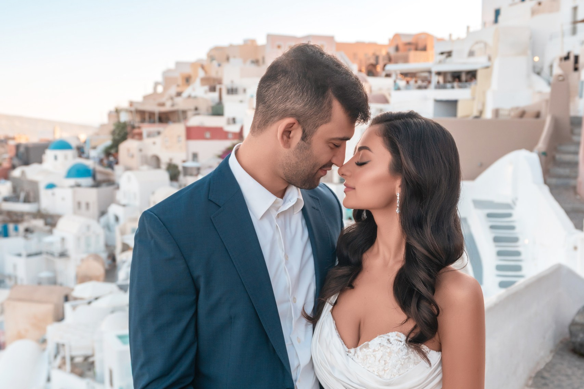 Golden Sunset Wedding in&nbsp;Santorini