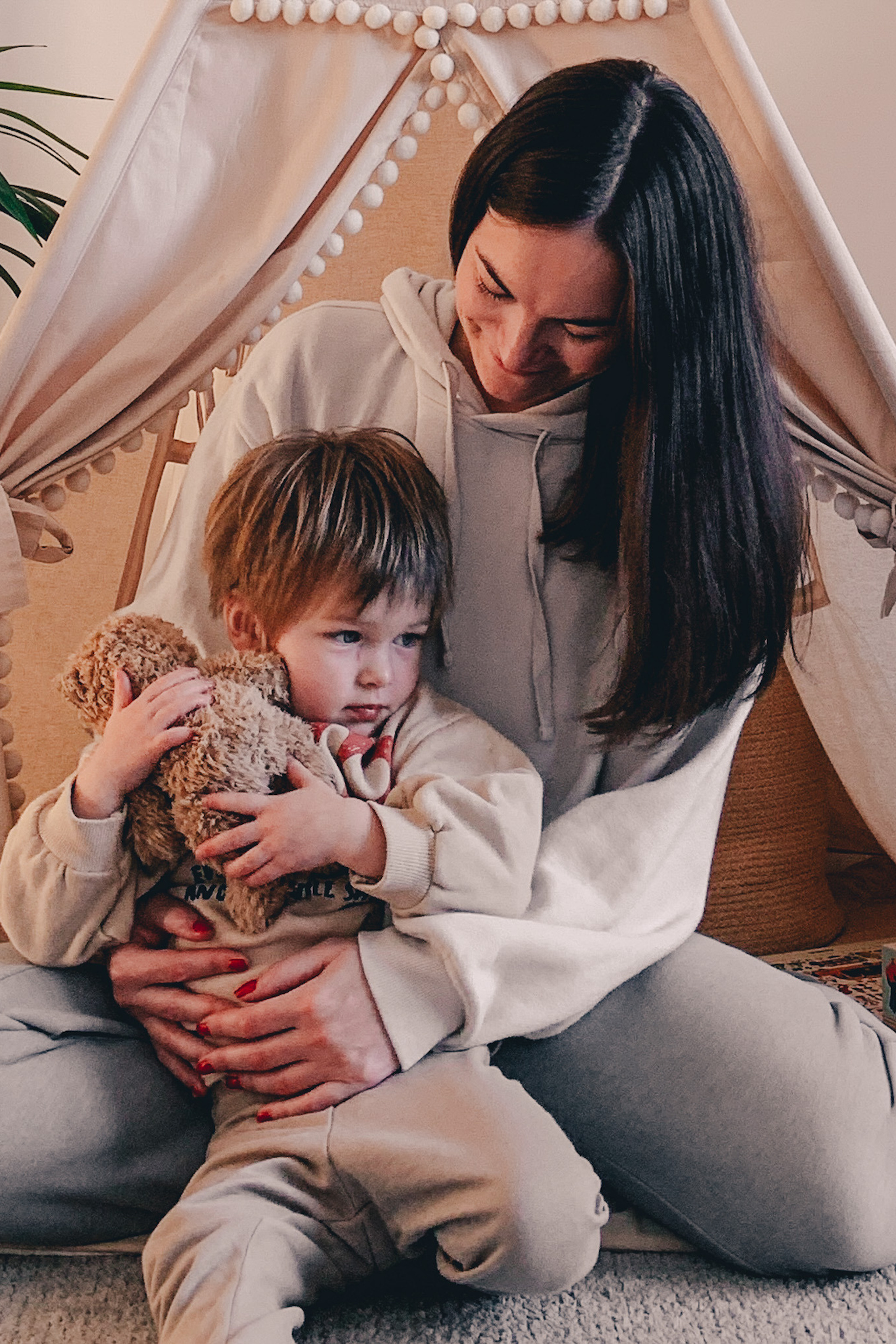 Newborn photo shoot in Solihull. Creative Family, Brand, Boudoir and Wedding Photographer in Solihull & Birmingham Irina Zoteeva