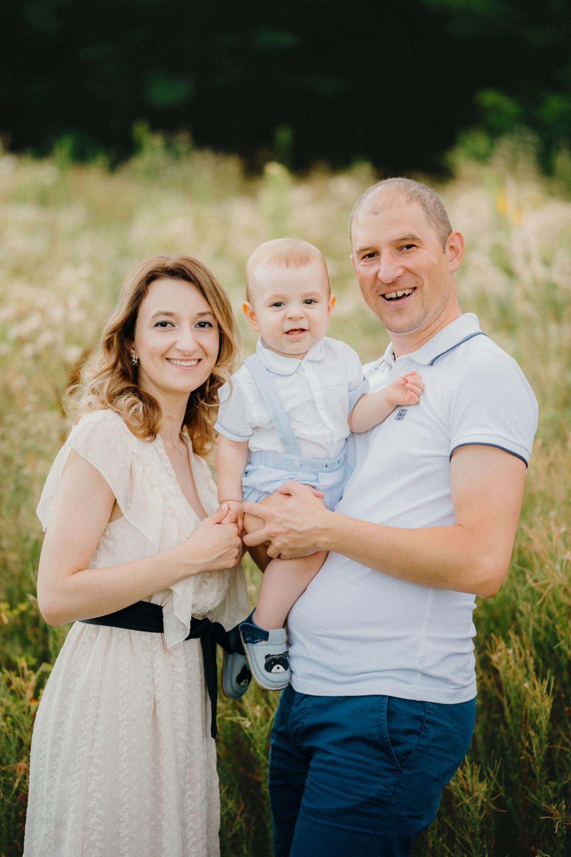 Sedinte Foto de Familie. Servicii Foto Video Nunta - Fotograf Oradea