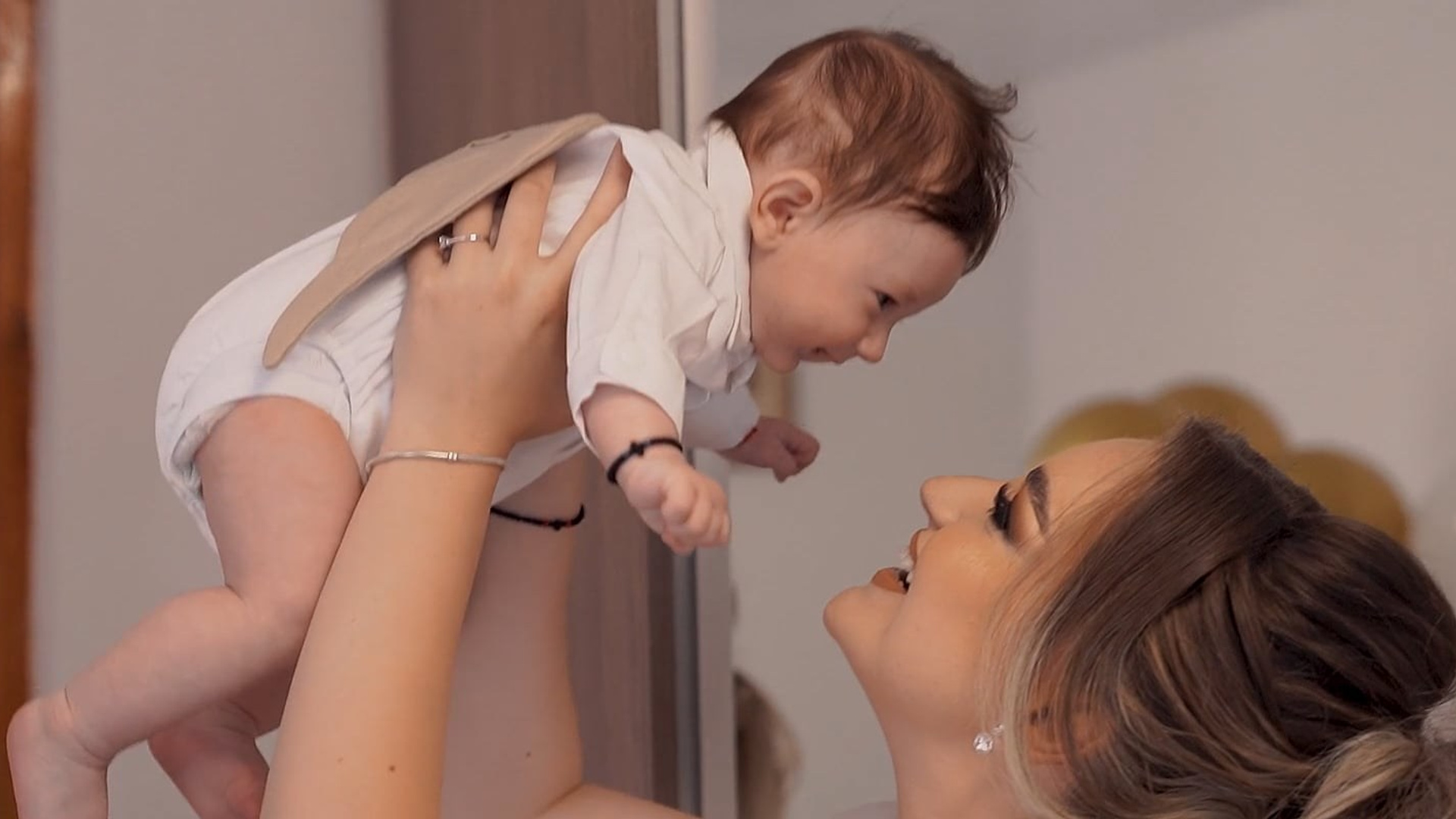 Video - Cornel Calagiu. Fotograf nunta si evenimente Giurgiu