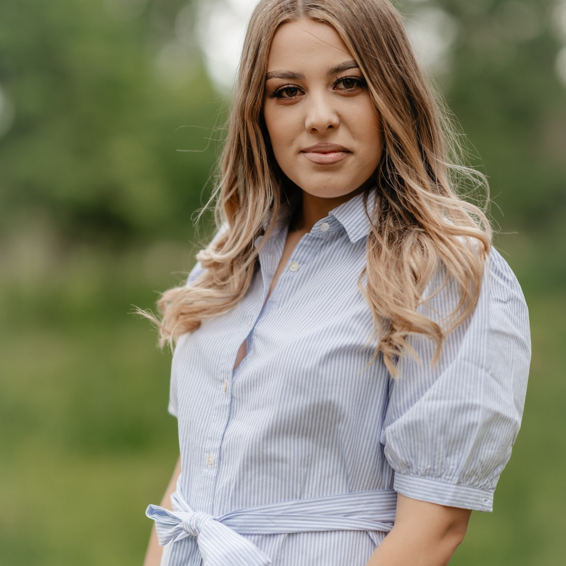 Recenzii. Marius Alex fotograf de eveniment si portret din Suceava