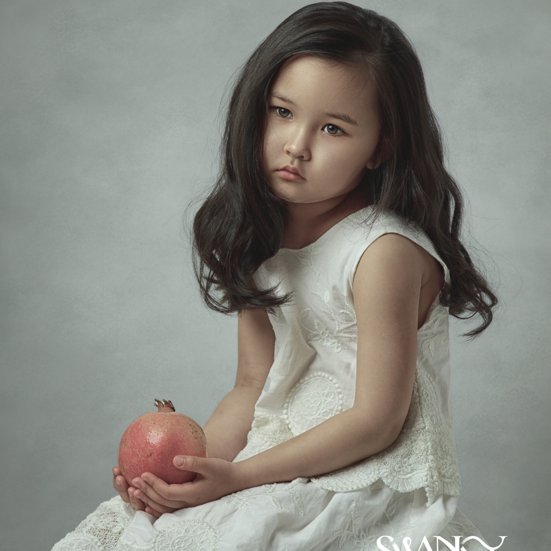 Magazines. Fine-art children photographer