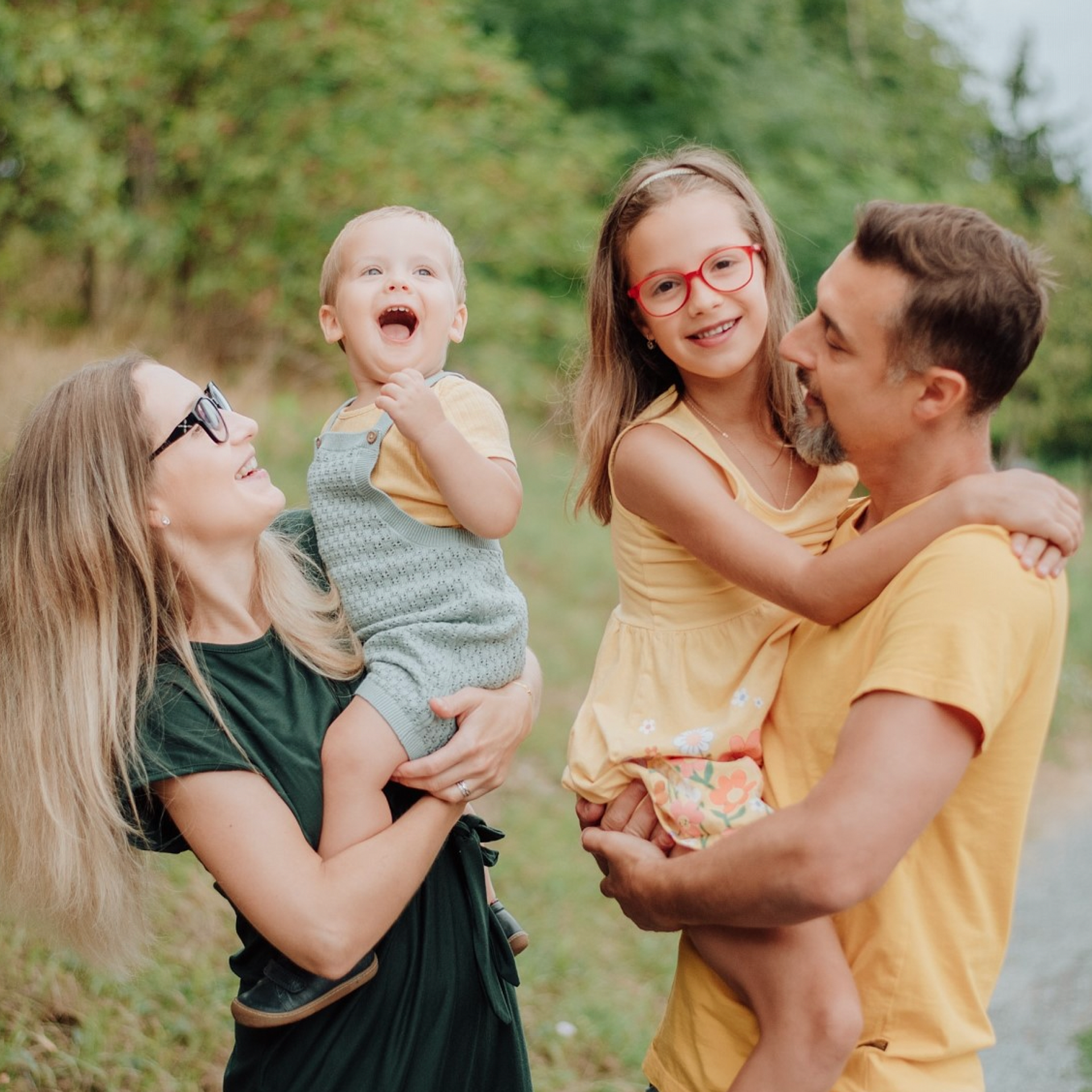 Testimonials. Lifestyle, wedding and family photographer