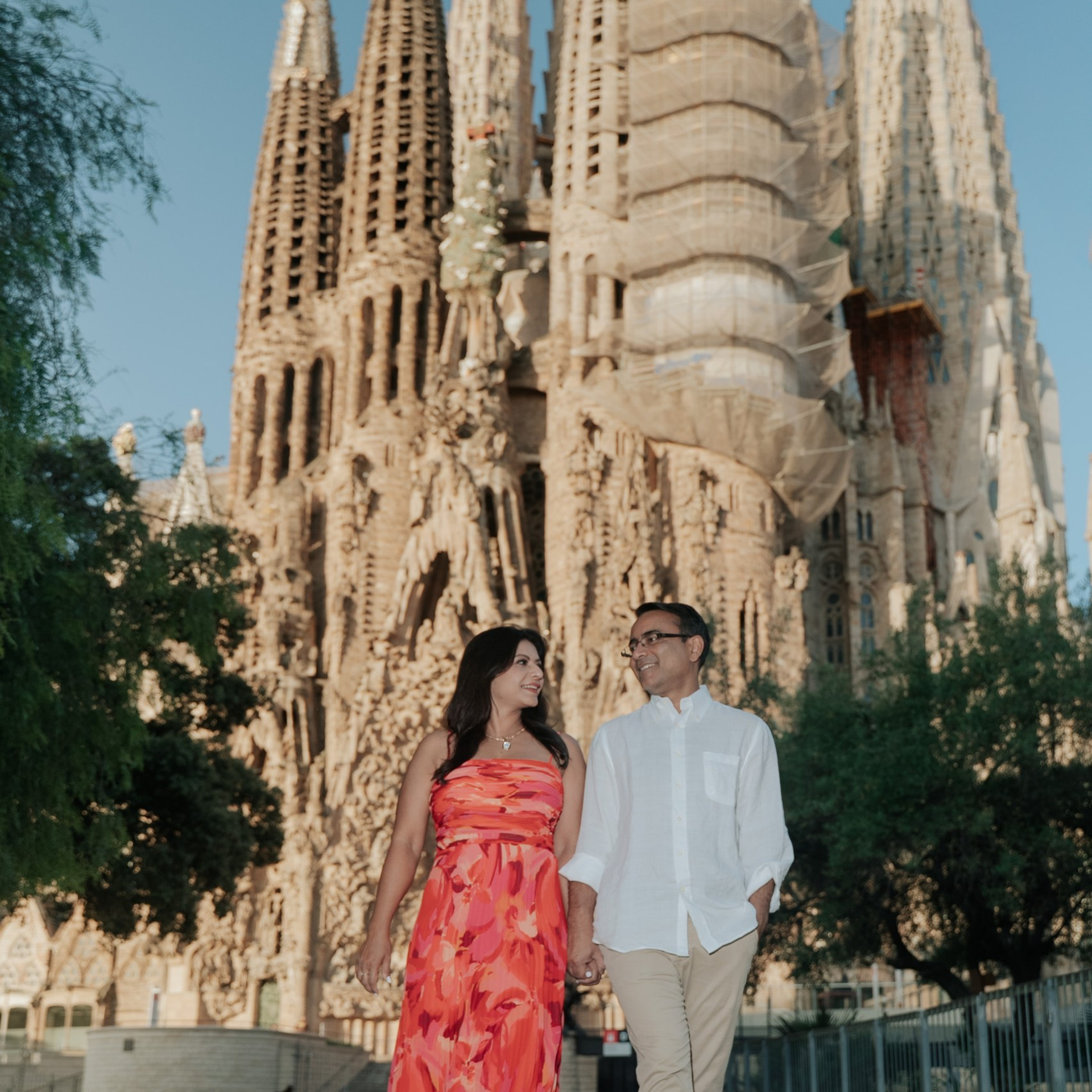 DiaFoto — Professional photographer Photoshoot tips for Barcelona. DiaFoto — Wow Photographer in Barcelona | Premium Barcelona Photoshoot Experience