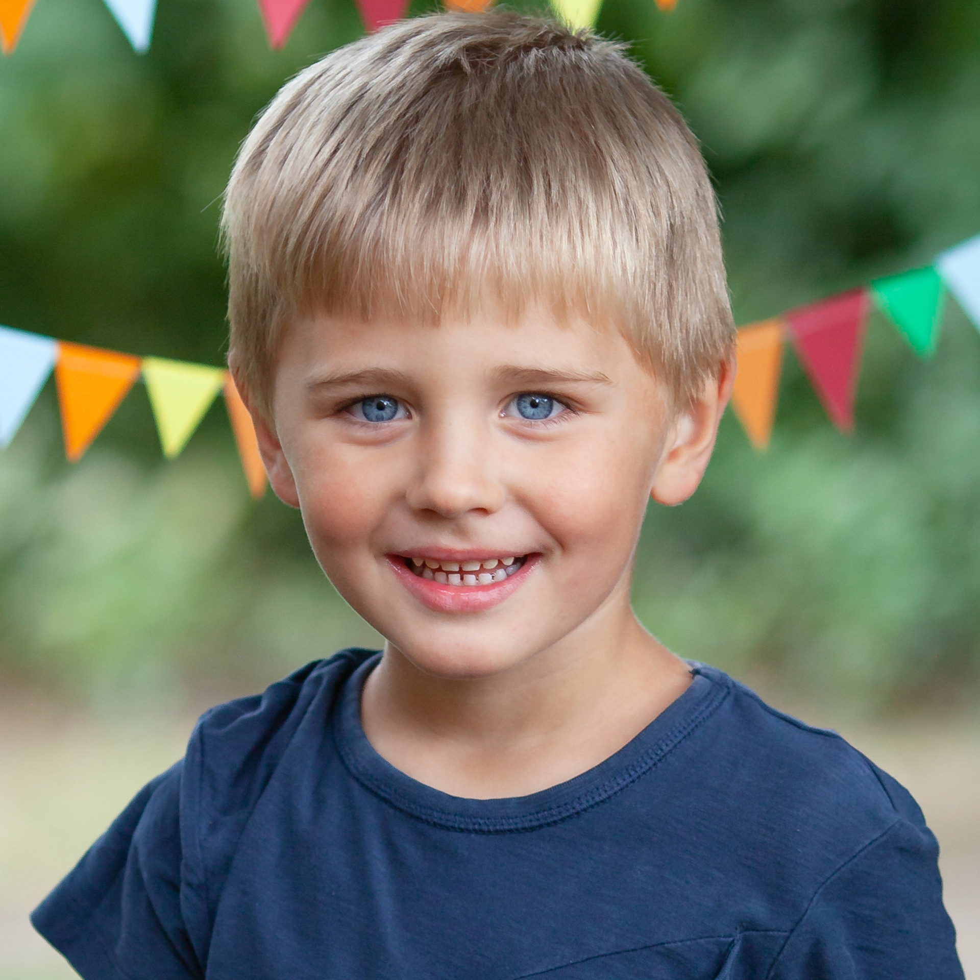 Kundenbewertungen. Adelya Tomin