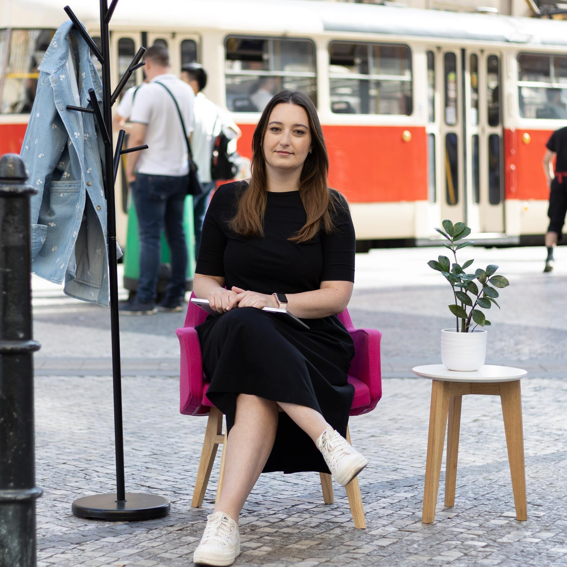 Recenze. Dana Lišková — Empatická fotografka | Introspektivní umělkyně | Neurodivergentní koučka| Zakladatelka Artepy.cz