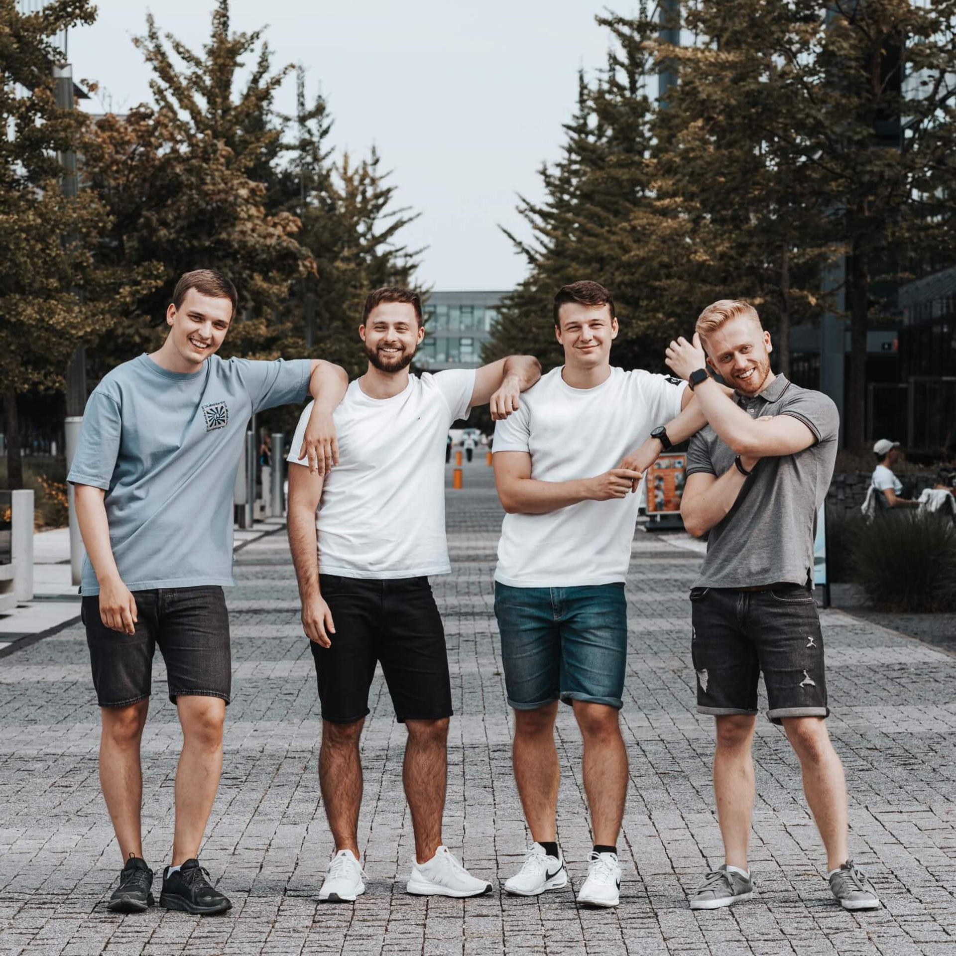 Recenze. Dana Lišková — Empatická fotografka | Introspektivní umělkyně | Neurodivergentní koučka| Zakladatelka Artepy.cz