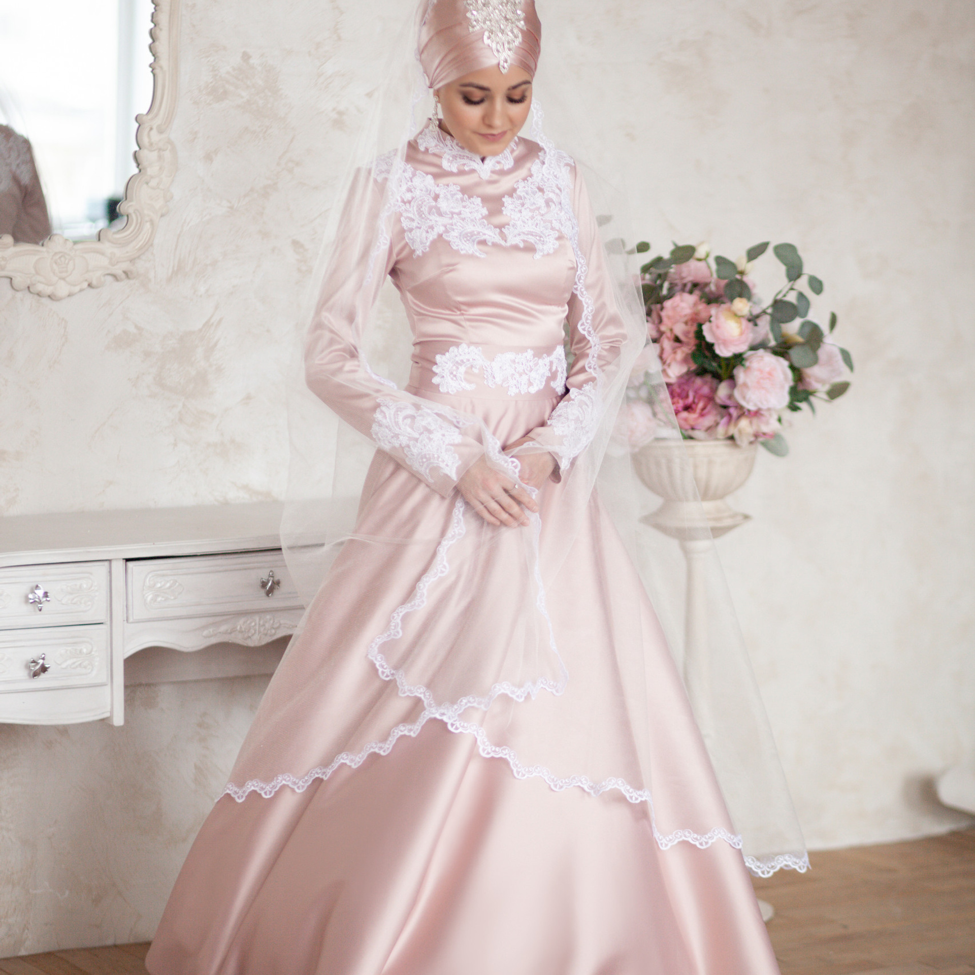 Project “East”. Photographer in England Ekaterina Romanova