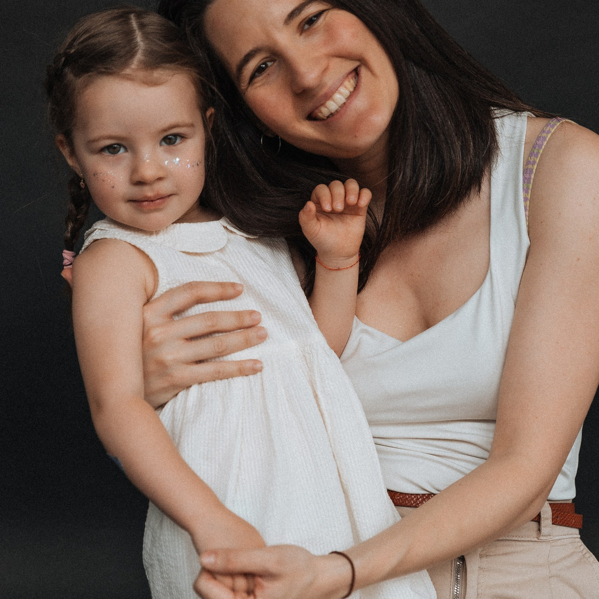 Reviews. Family Photographer in Prague Nigina Fattakh