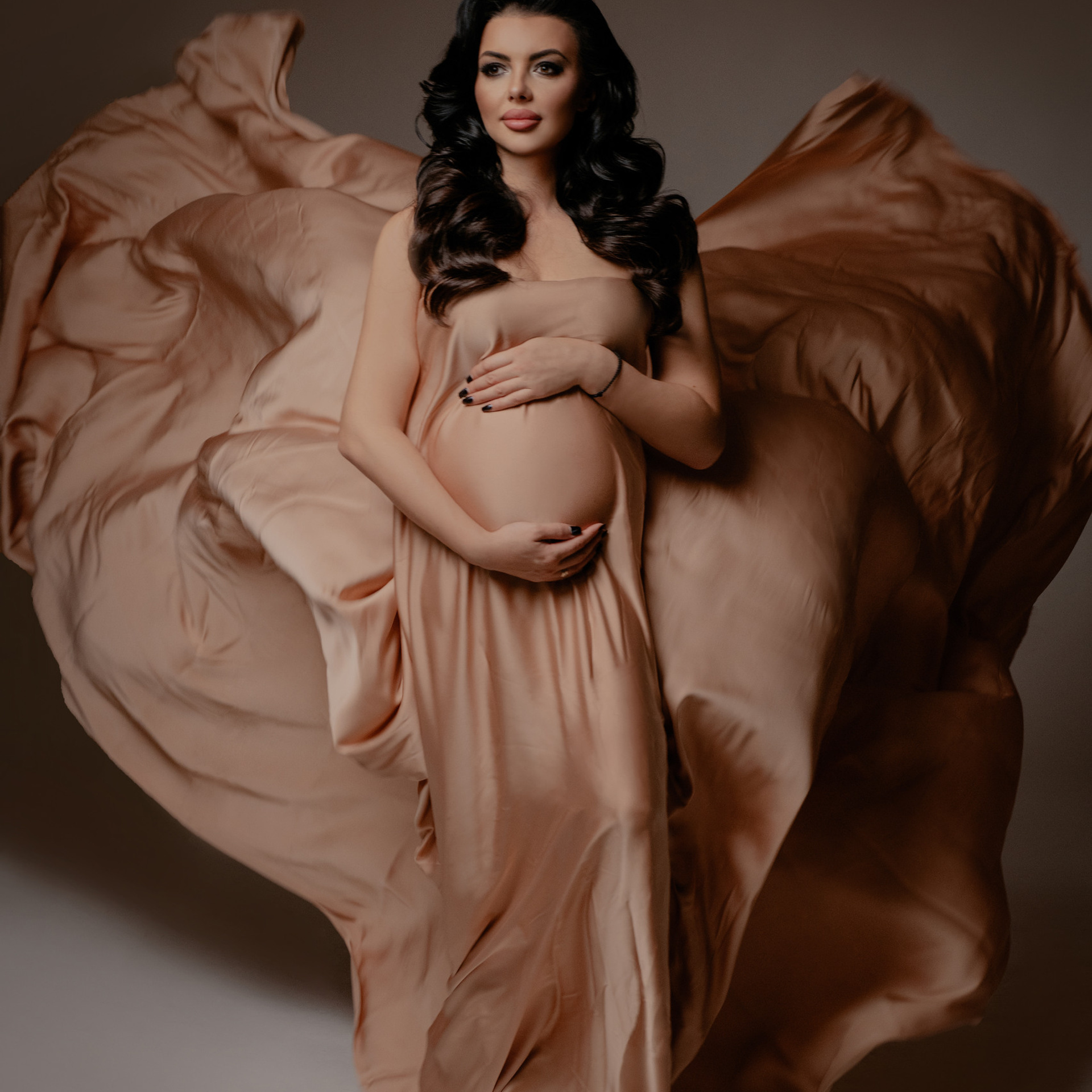 Examples of portrait pictures in Prague and Czech Republic. Professional photographer in Prague Anastasia Haritonova