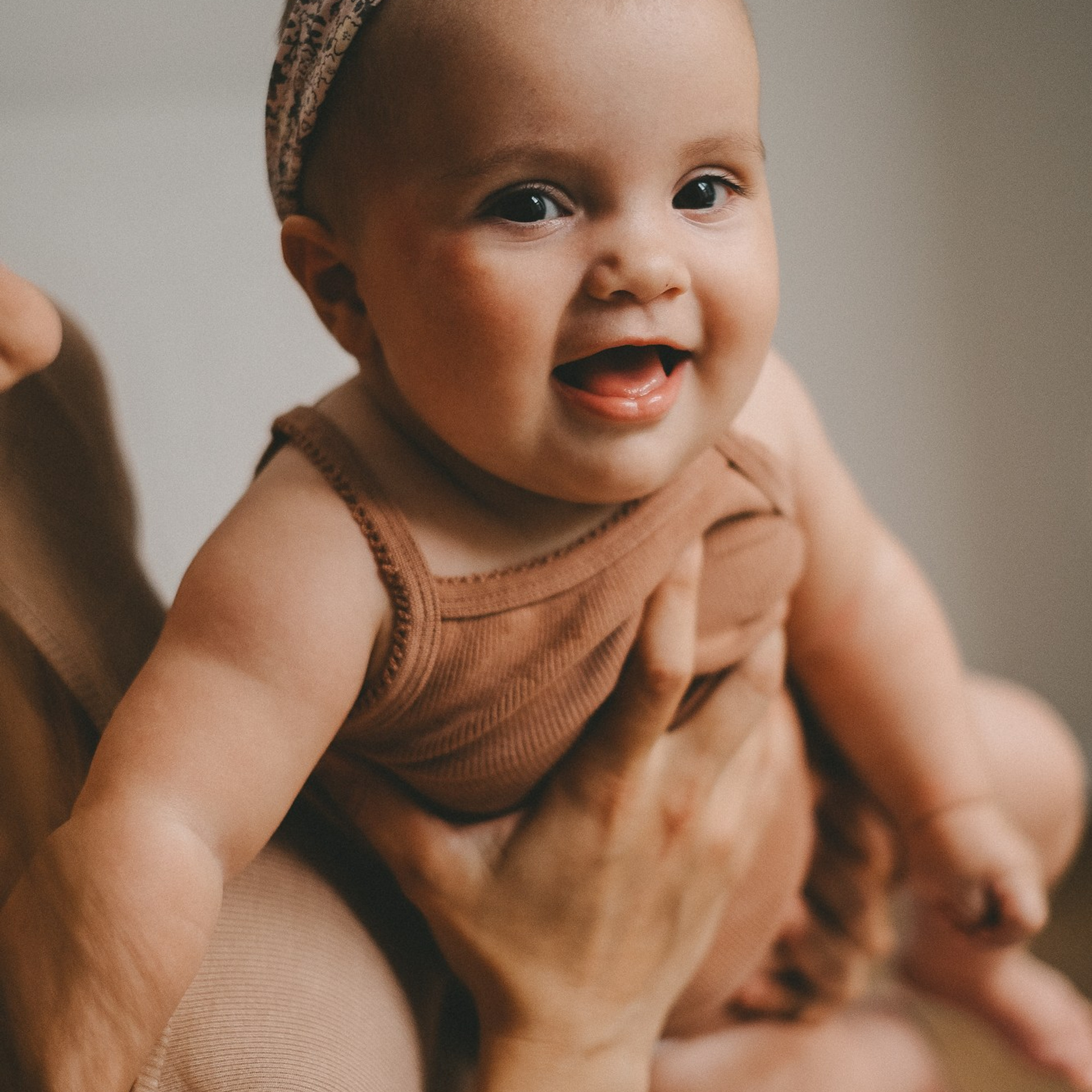 Familie. Eure authentischen Familien- & Newbornmomente –erzählt in Fotos & Videos
