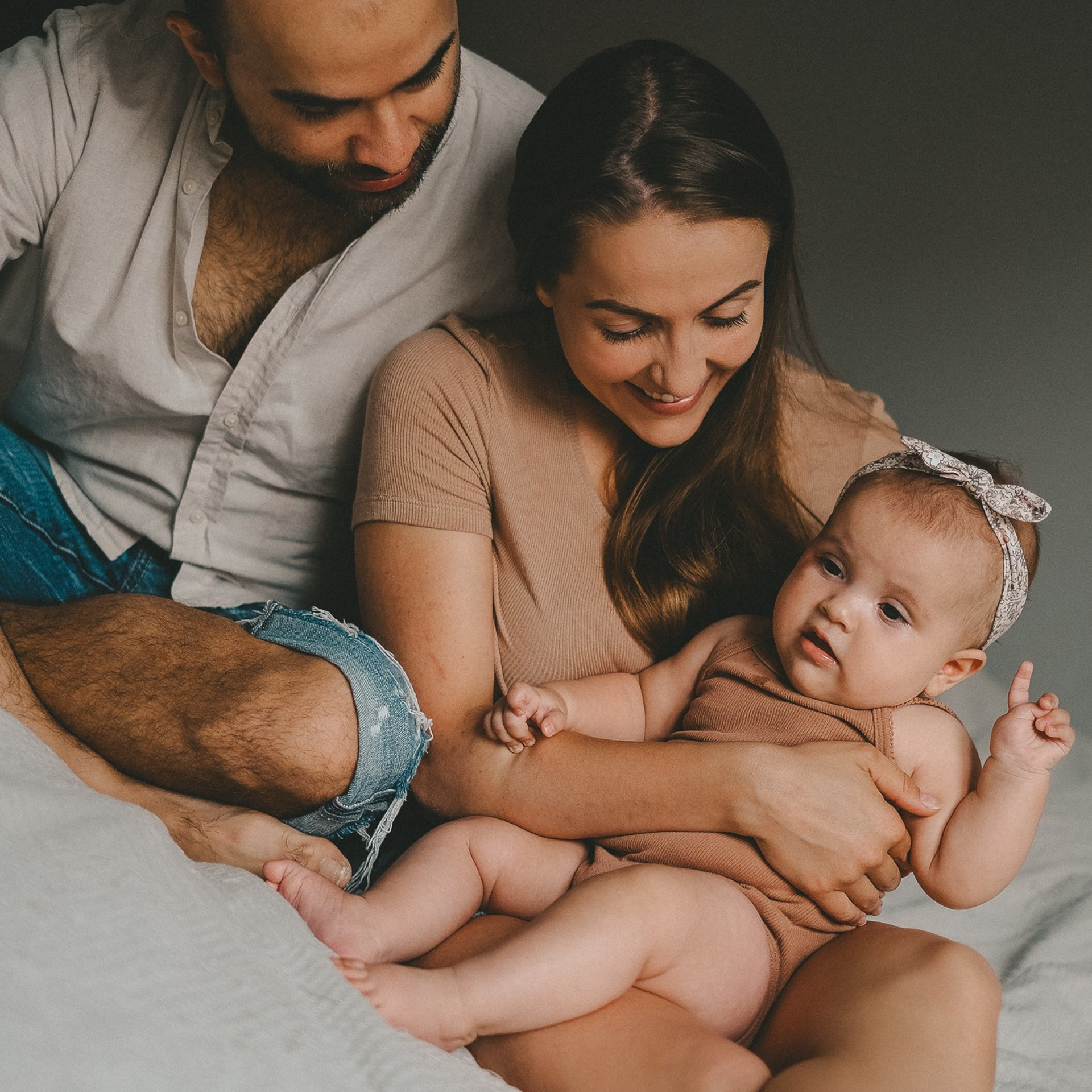 Familie. Eure authentischen Familien- & Newbornmomente –erzählt in Fotos & Videos