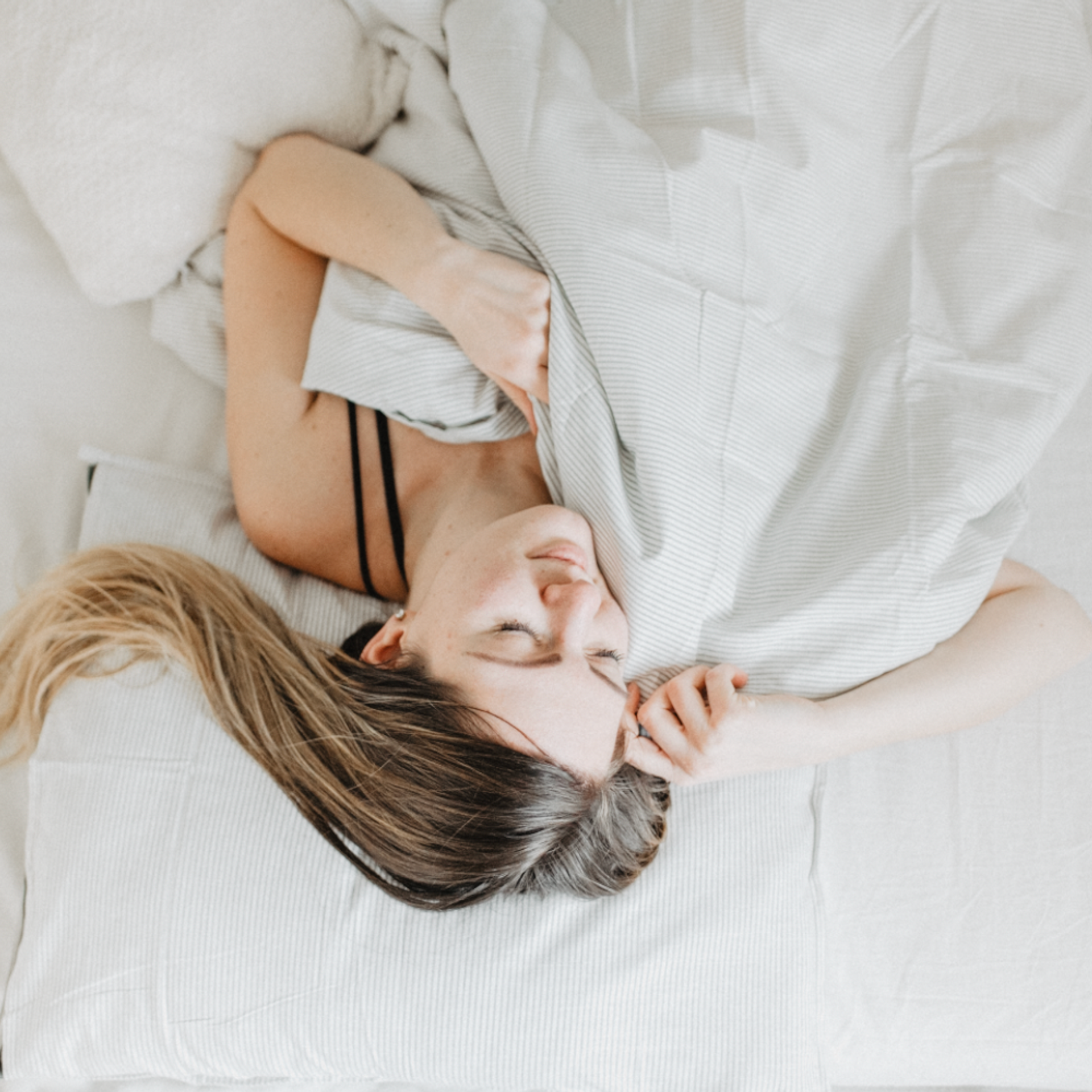 12 pravidel spánkové hygieny. Mateřství. Nevýchova. Život v souladu s přírodou. Jóga