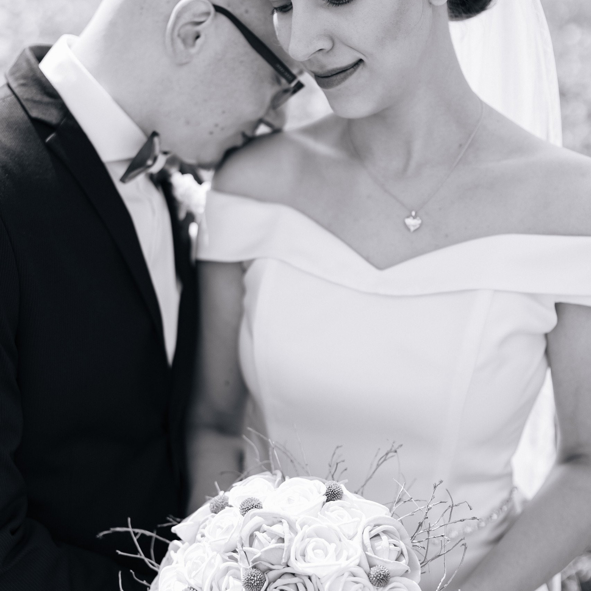 Echte Kundenbewertungen – Fotograf in Aschaffenburg für Hochzeiten, Familien und mehr. Hochzeitsfotograf in Aschaffenburg & Miltenberg – Aus Momenten werden Erinnerungen