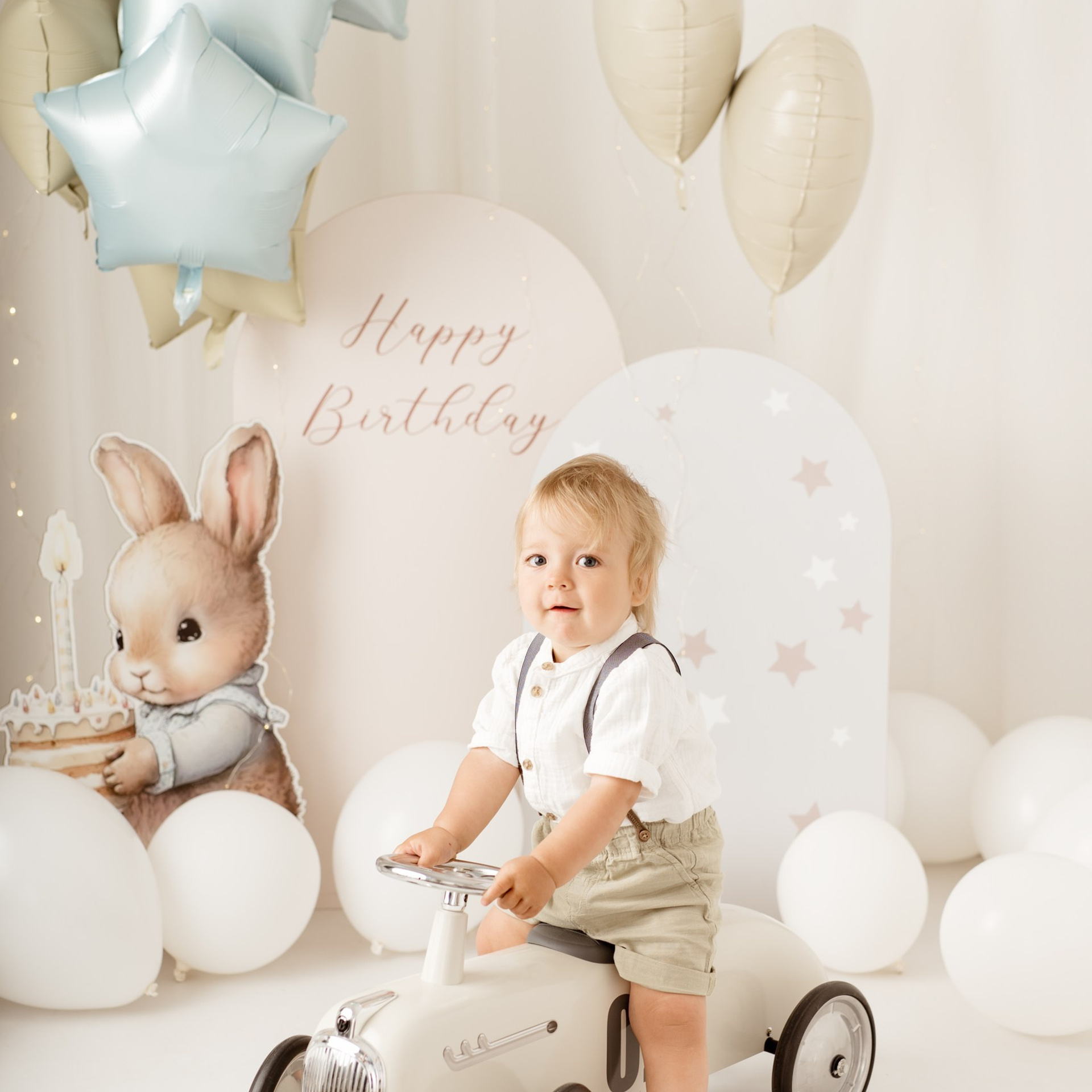 Sesja roczkowa i dziecięca w Łodzi. Fotograf Łódź - sesja ciążowa, noworodkowa, dziecięca. Studio w Łodzi