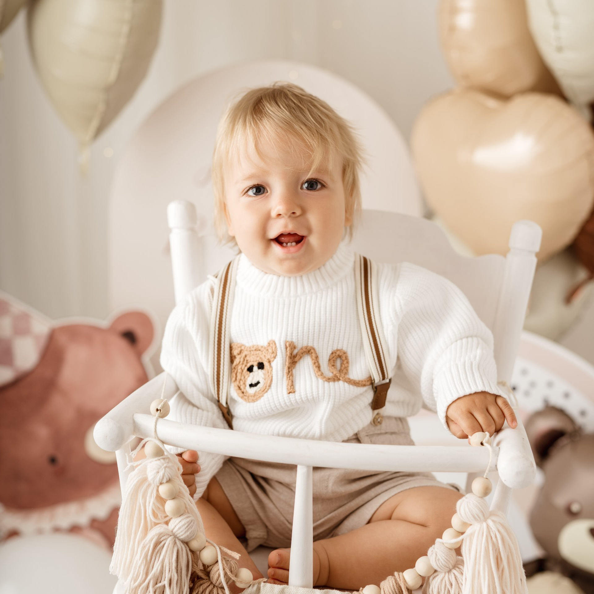 Sesja roczkowa i dziecięca w Łodzi. Fotograf Łódź - sesja ciążowa, noworodkowa, dziecięca. Studio w Łodzi