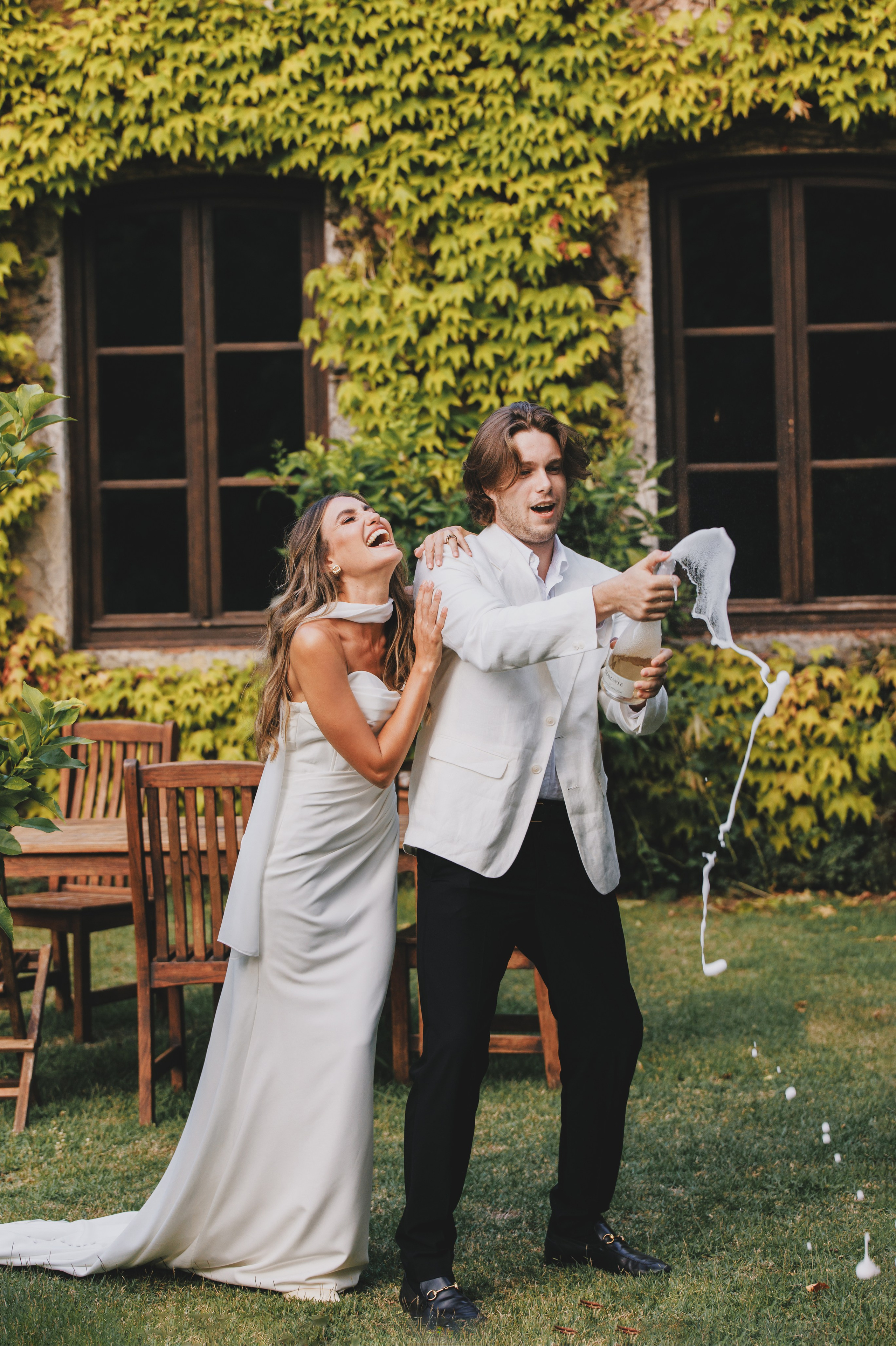 Services. Wedding and elopement photographer Italy Tuscany Como Milan Pavia Marija Galaka