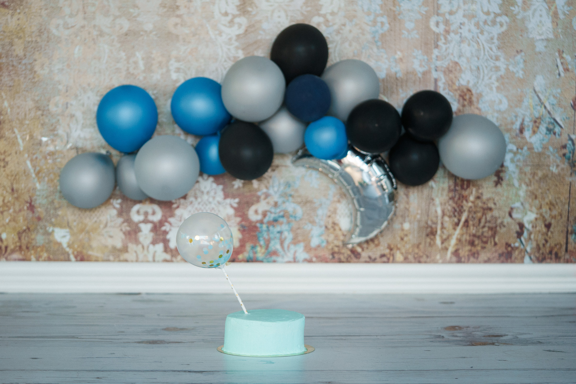 Cake smash 1-vuotiskuvaus Helsingissä