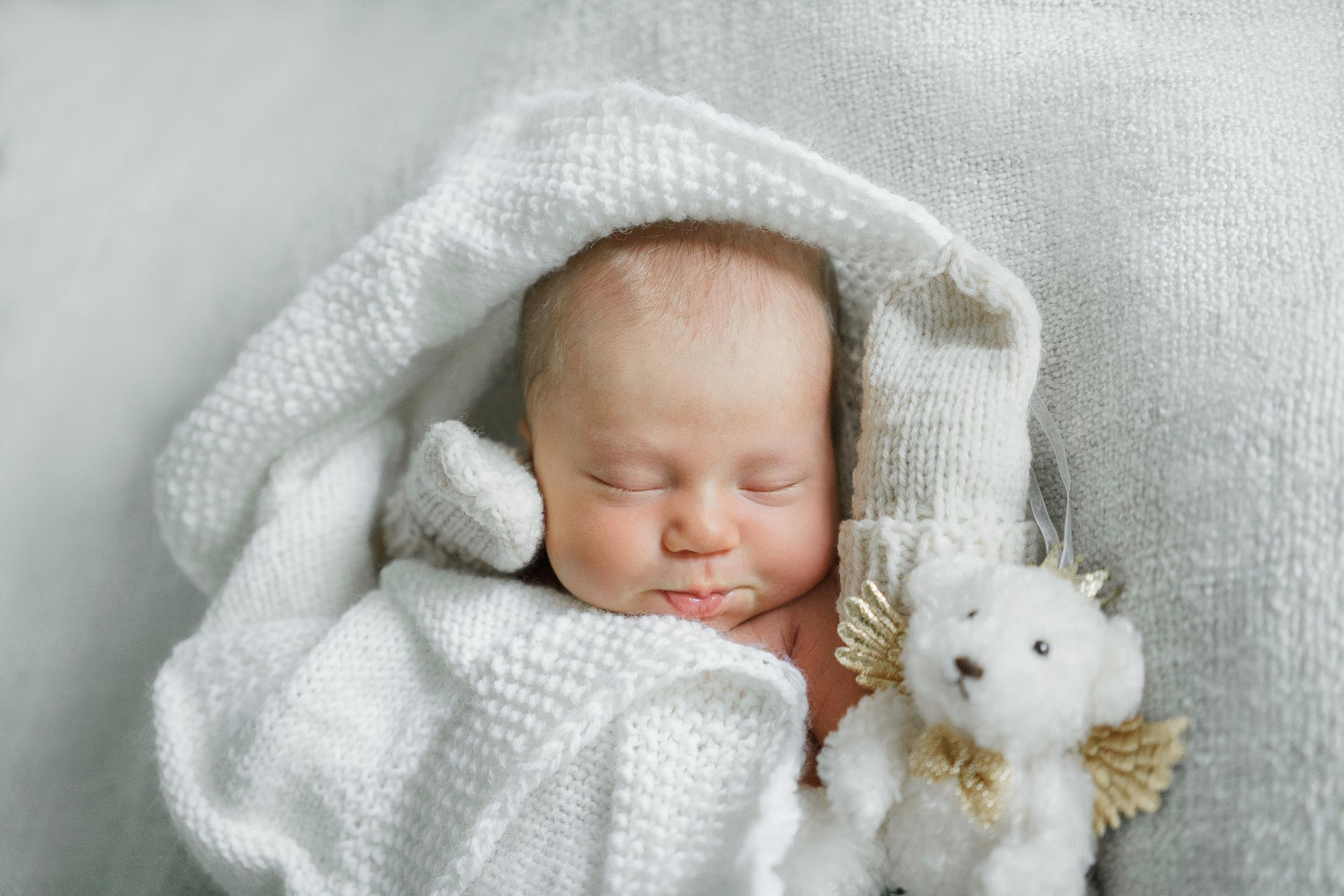 Vastasyntyneen ja perhekuvaus Helsingissä