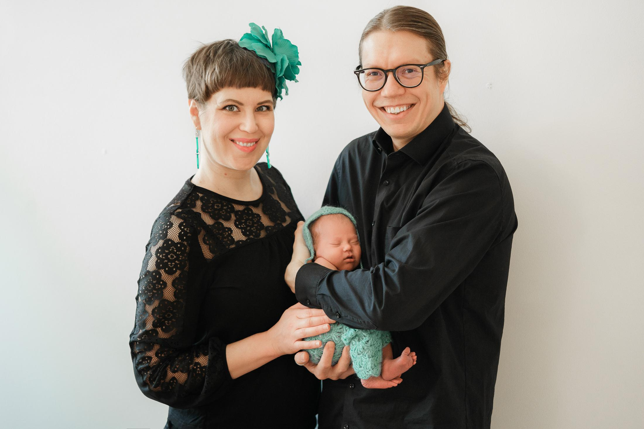 Vastasyntyneen ja perhekuvaus Helsingissä