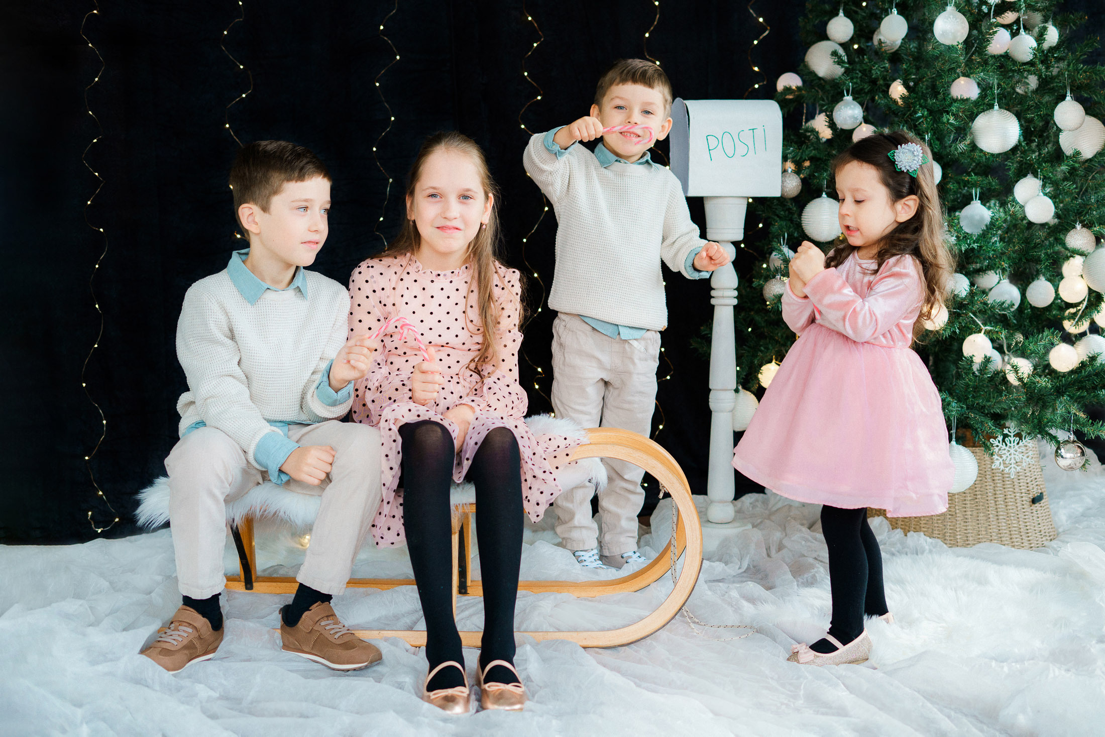 Joulukorttikuvat 2022 - sisaruskuvaus