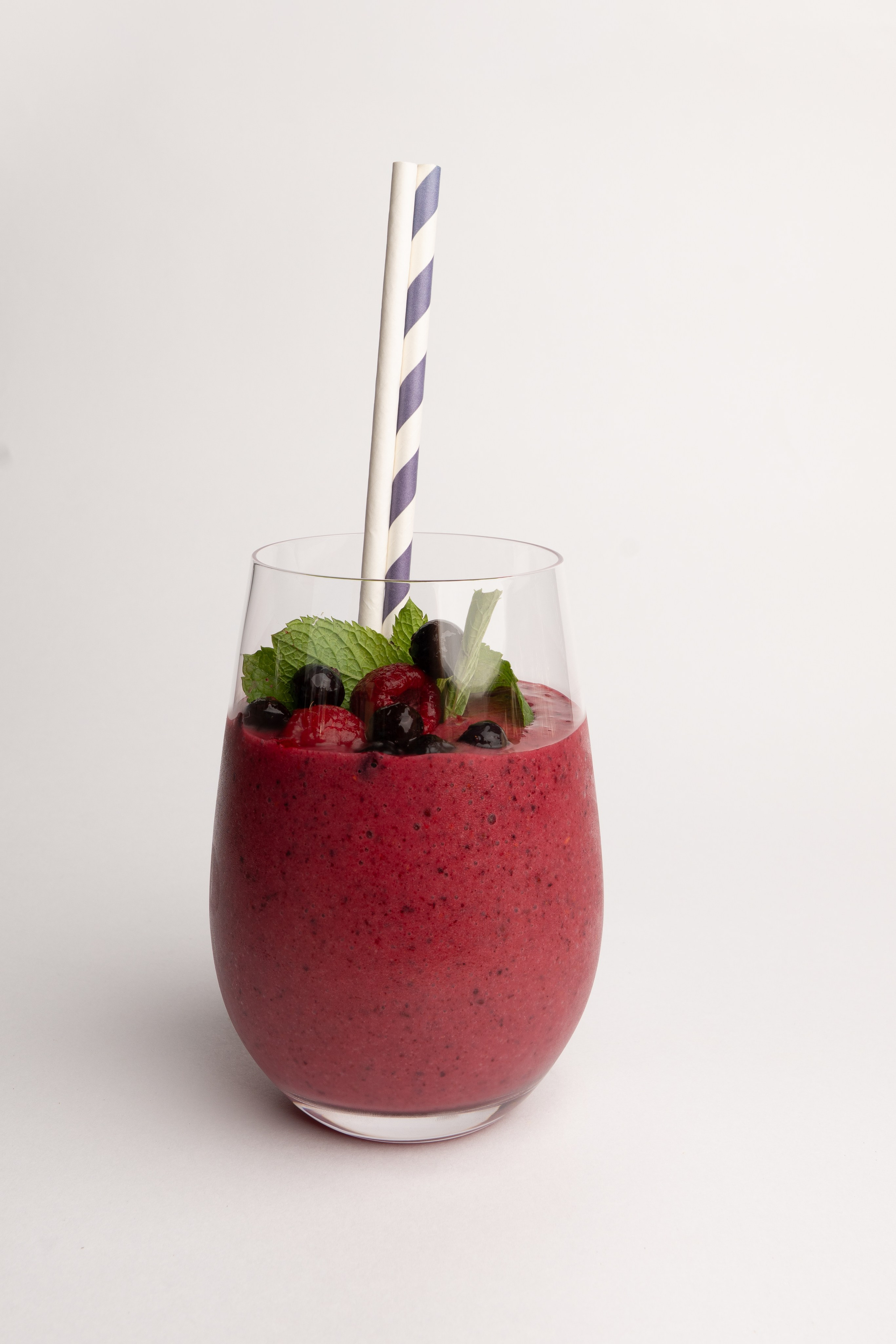 Campaigns. Ilia Pisarenko — Fashion & Street Photographer in Paris