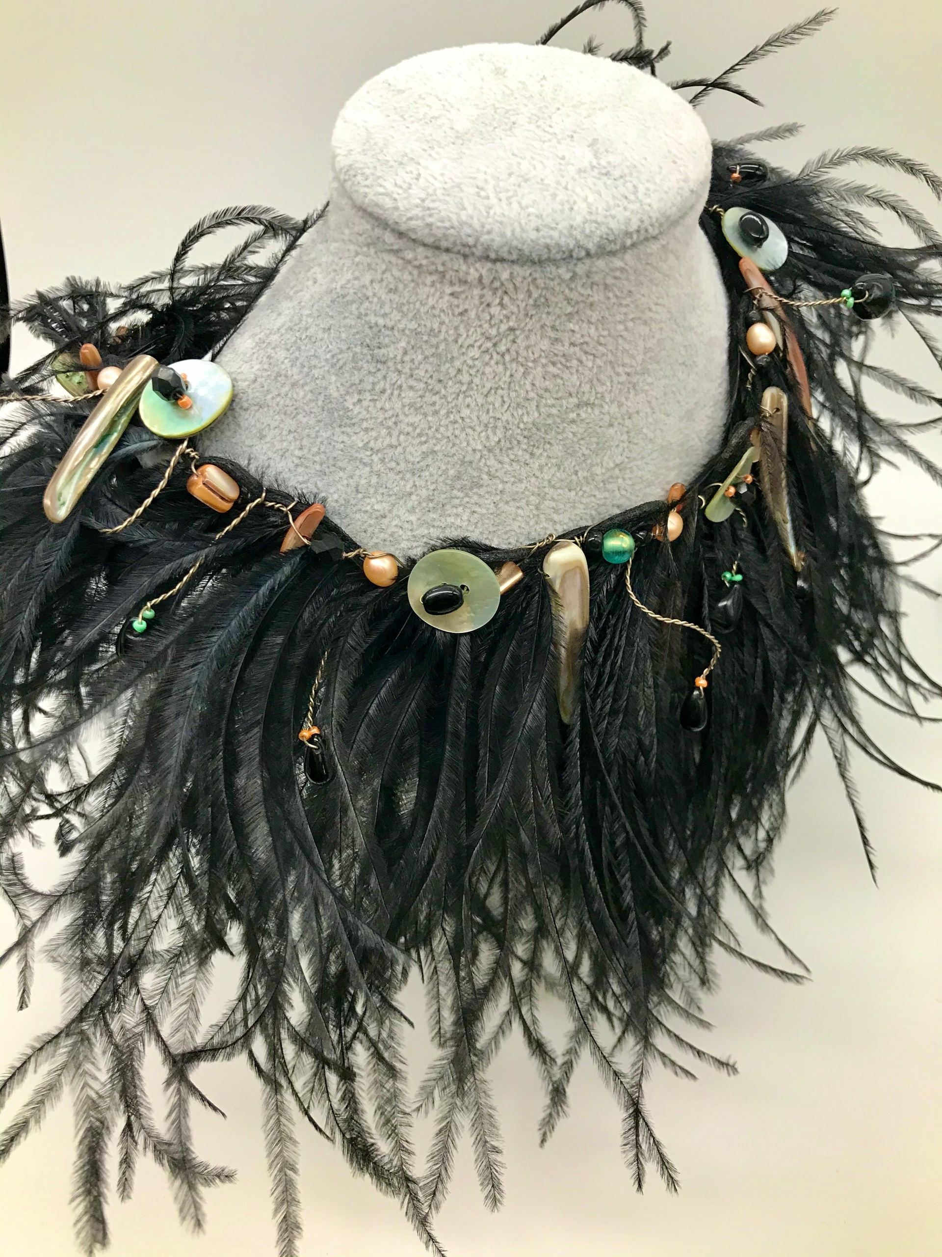 Изделия ручной работы. Уникальные украшения, вышивки, дизайнерские пла. Милок и Кирок это позитивные и реальные персоны из Люксембурга, много