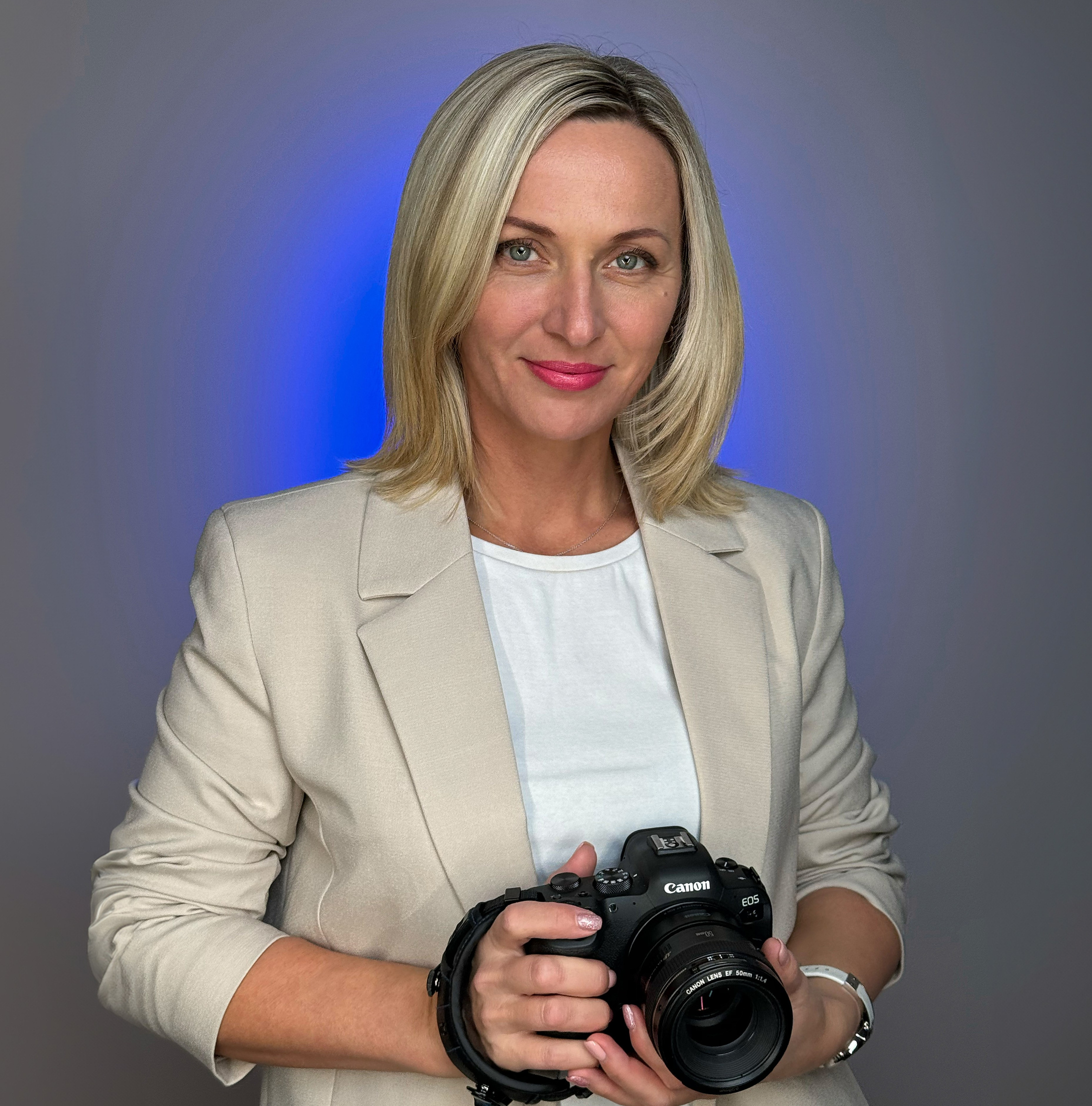 Photographer in Waterford, Ireland. Hello, I’m Katerina Siviene, the photographer behind “Blue Deise Photography”.