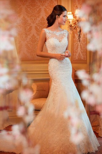 Dress for rent. Wedding on Koh Samui, Thailand