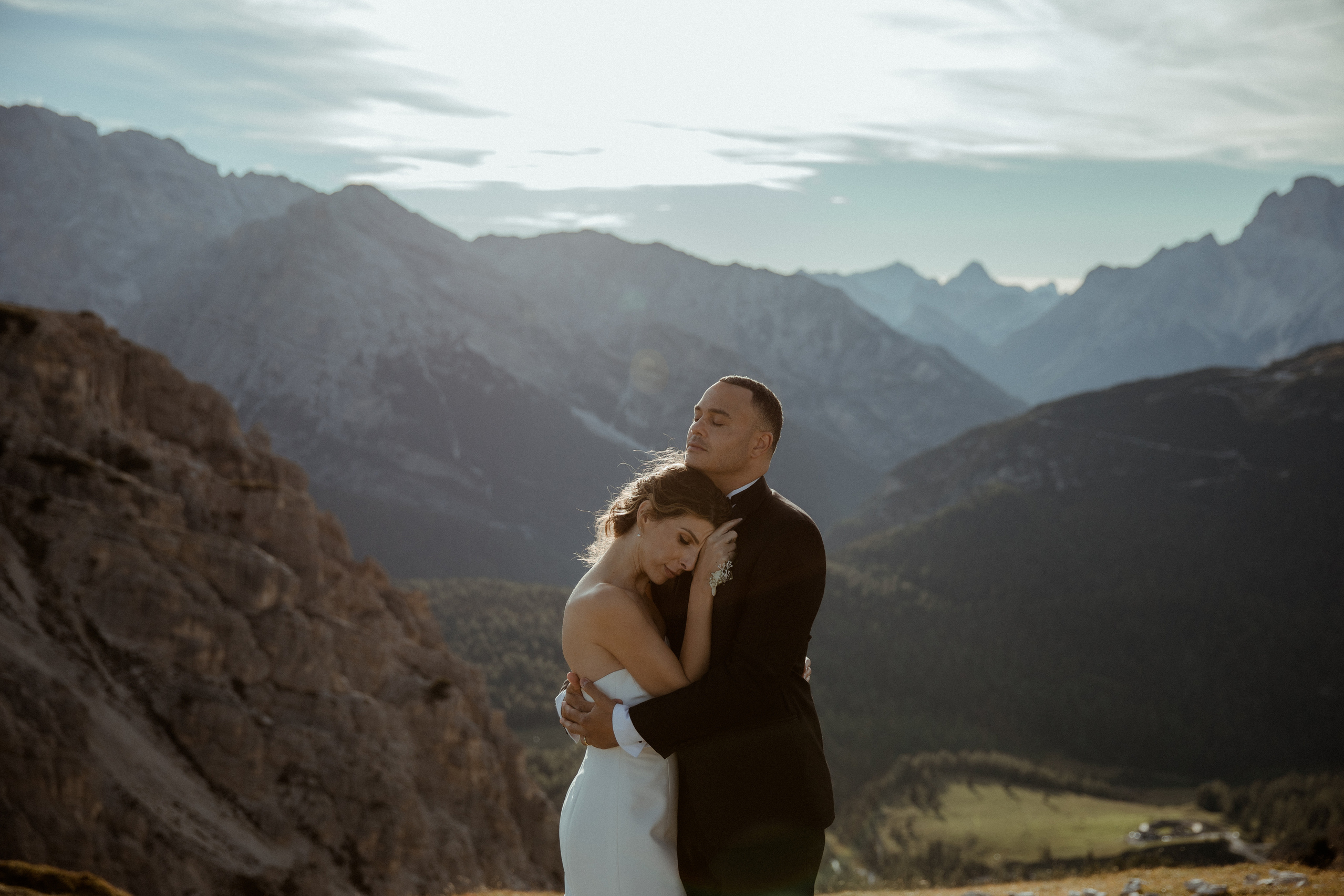 Dolomites elopement