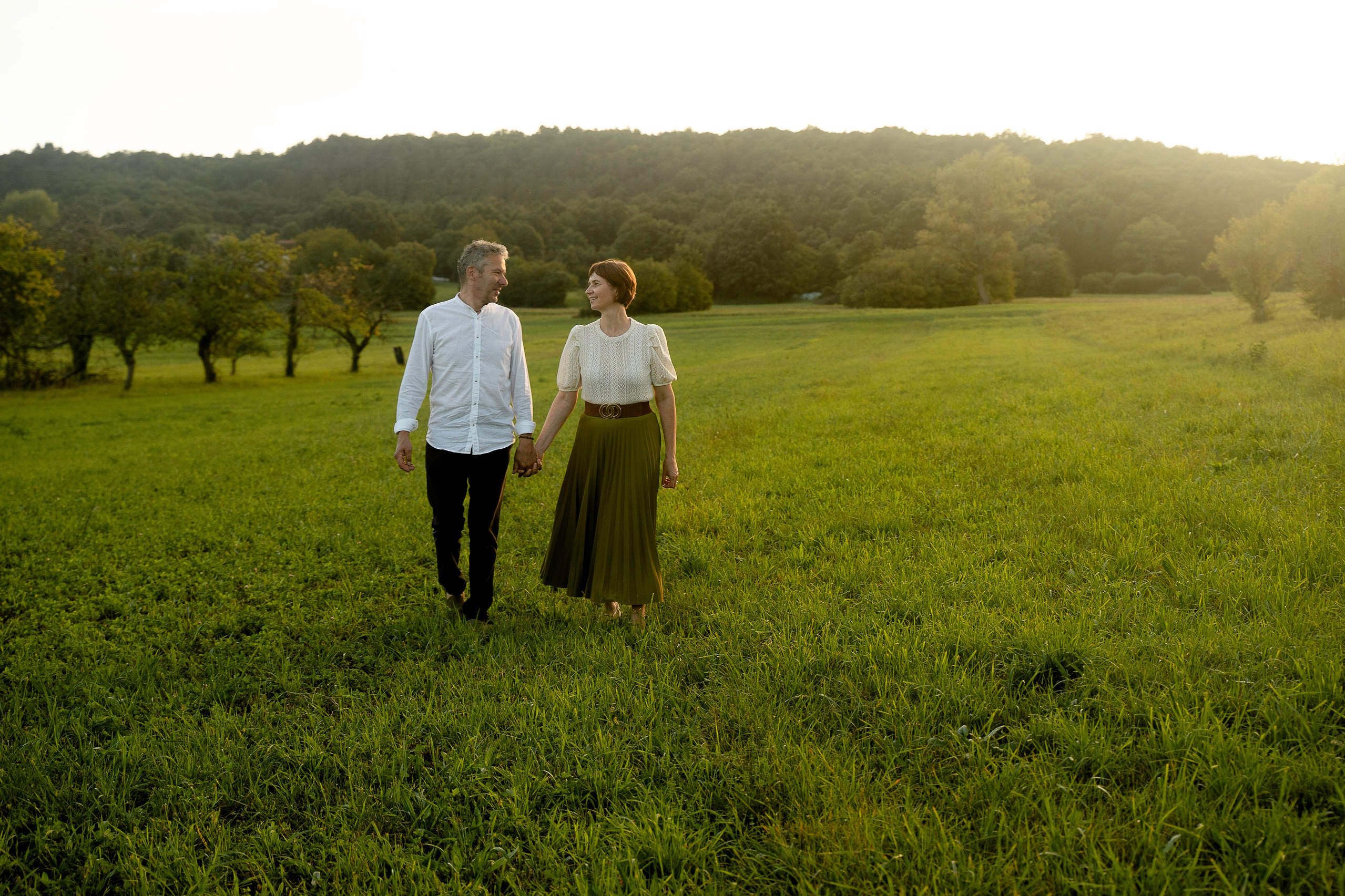 Сene & Paketi. Fotografinja in videografinja Mariia Bortiakova iz Slovenije: fotografiranje dogodkov, portretov in snemanje videov po vsej Sloveniji