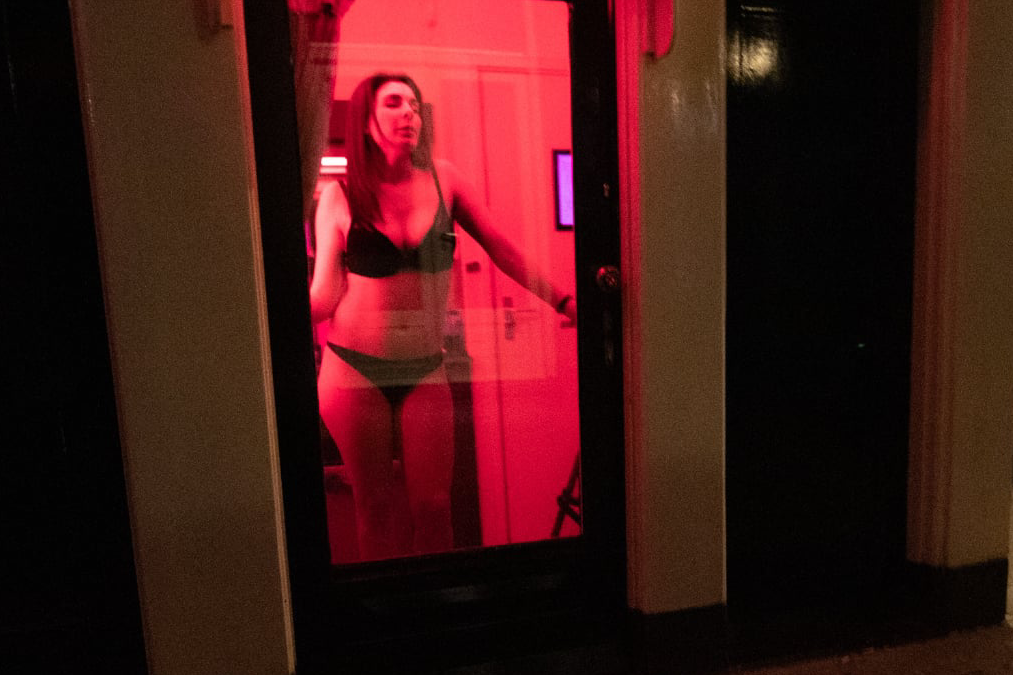 CAFE DEL PHOTO #93 «Тысячу раз спокойной ночи». Școala de fotografie lui Roman Ribaliov. Orașul Chișinău, Moldova