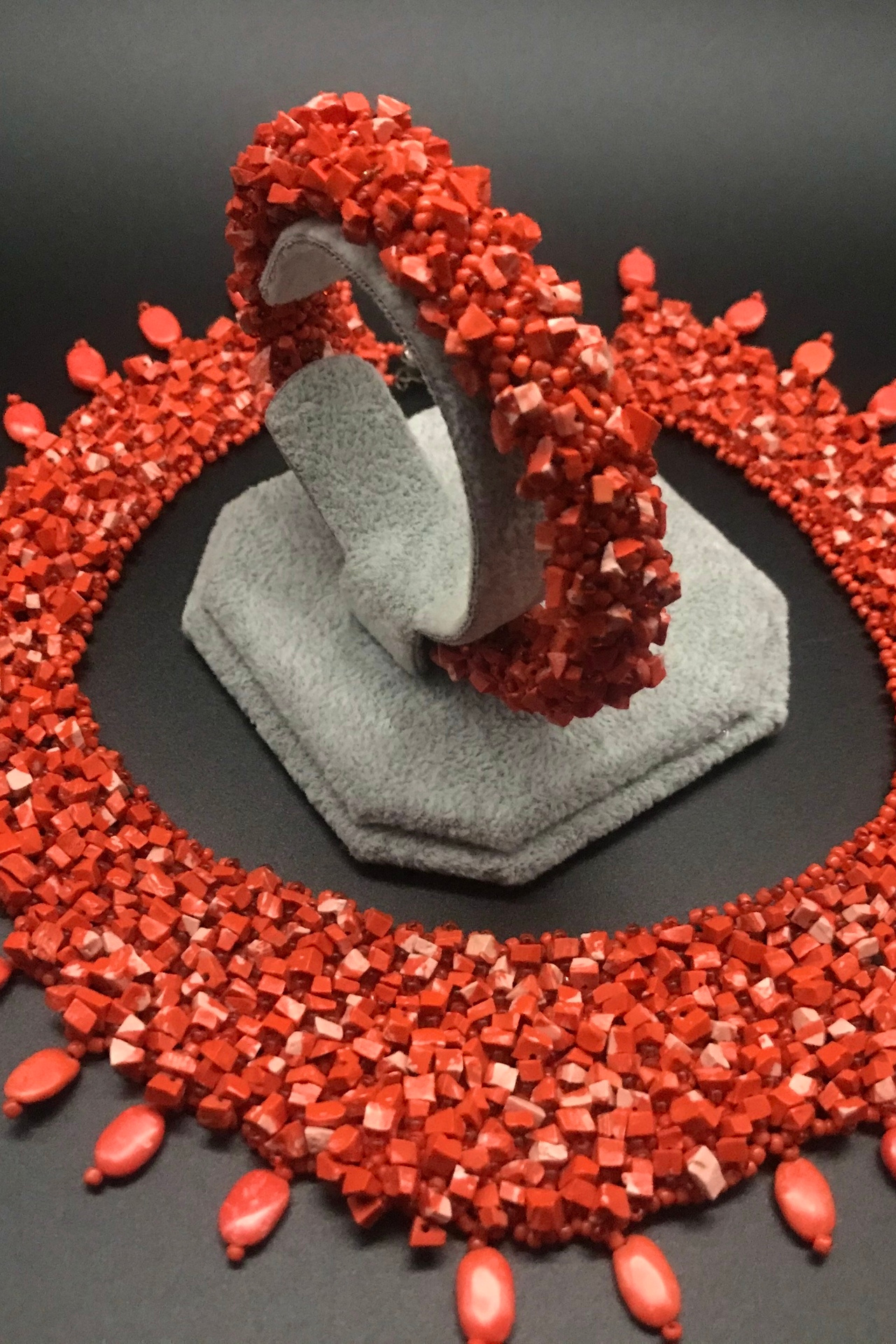 Изделия ручной работы. Уникальные украшения, вышивки, дизайнерские пла. Милок и Кирок это позитивные и реальные персоны из Люксембурга, много