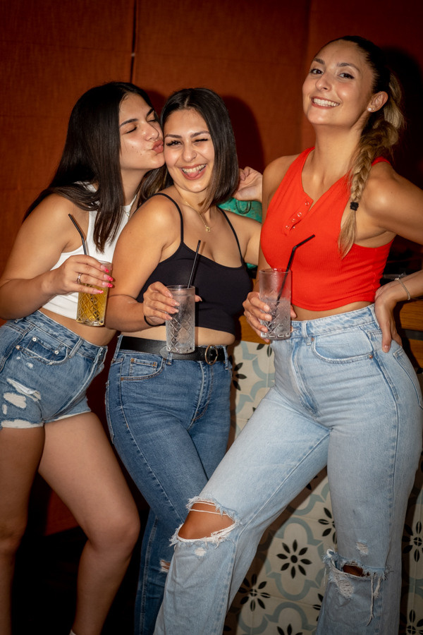 Kesh. Photographer in Cyprus Lena Kirilishina