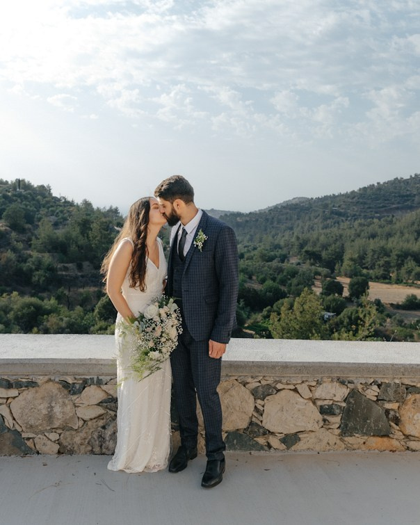 Wedding Highlights. Destination Bruiloft Fotograaf in Nederland en Europa - Tina Yalova