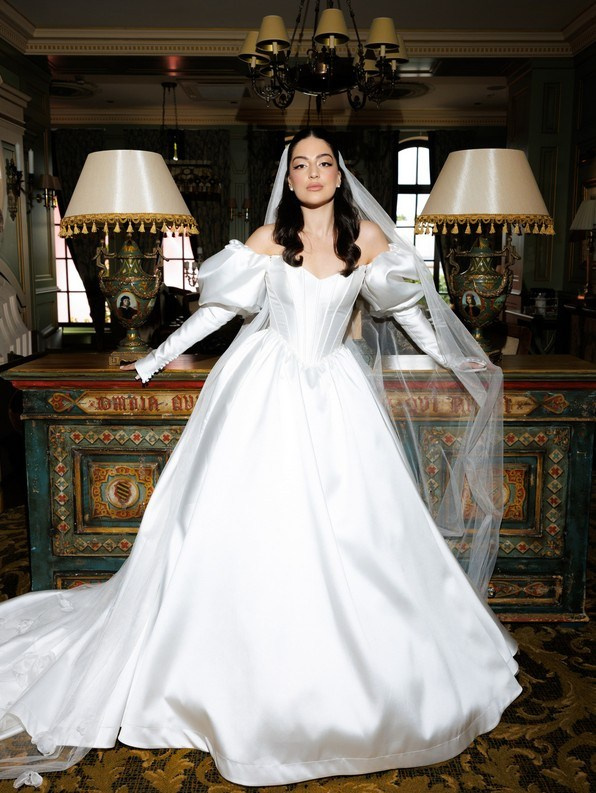 Wedding ceremony inside elegant London castle