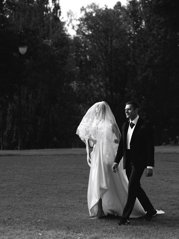 R+N. UK, Midlands & Destination Wedding Photographer | Leicester Documentary Wedding Photography