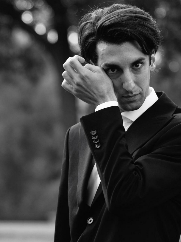 R+N. UK, Midlands & Destination Wedding Photographer | Leicester Documentary Wedding Photography