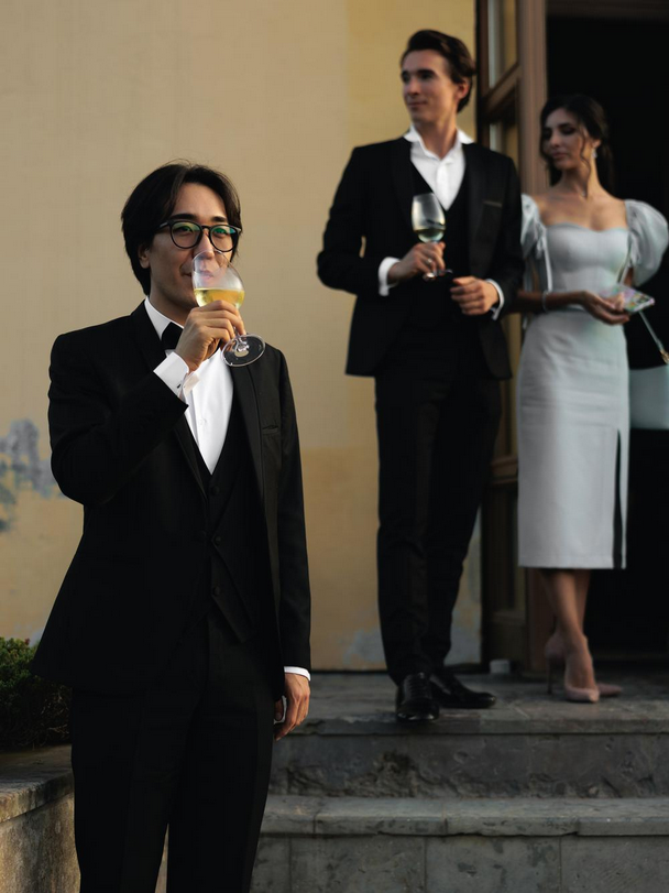 R+N. UK, Midlands & Destination Wedding Photographer | Leicester Documentary Wedding Photography