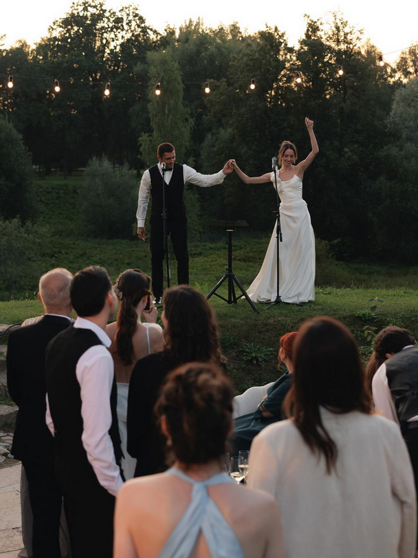 R+N. UK, Midlands & Destination Wedding Photographer | Leicester Documentary Wedding Photography