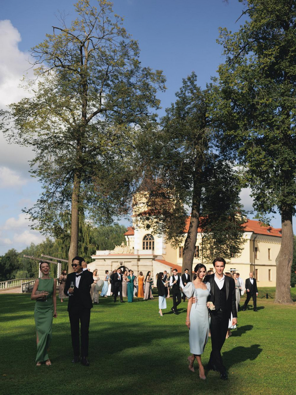 R+N. UK, Midlands & Destination Wedding Photographer | Leicester Documentary Wedding Photography