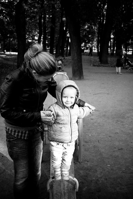 Про Яну и Катю в Михайловском саду. Виктория Дини. Арт-фотография