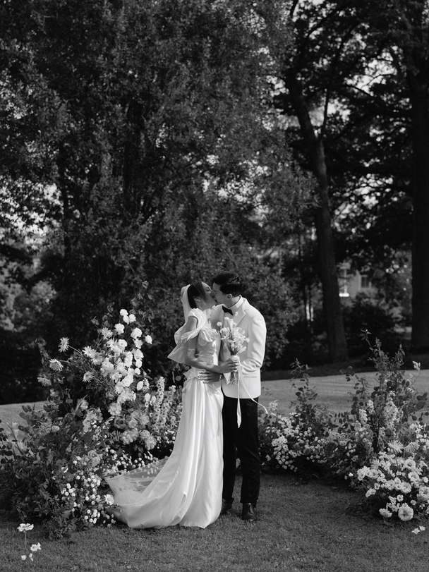 R+N. UK, Midlands & Destination Wedding Photographer | Leicester Documentary Wedding Photography